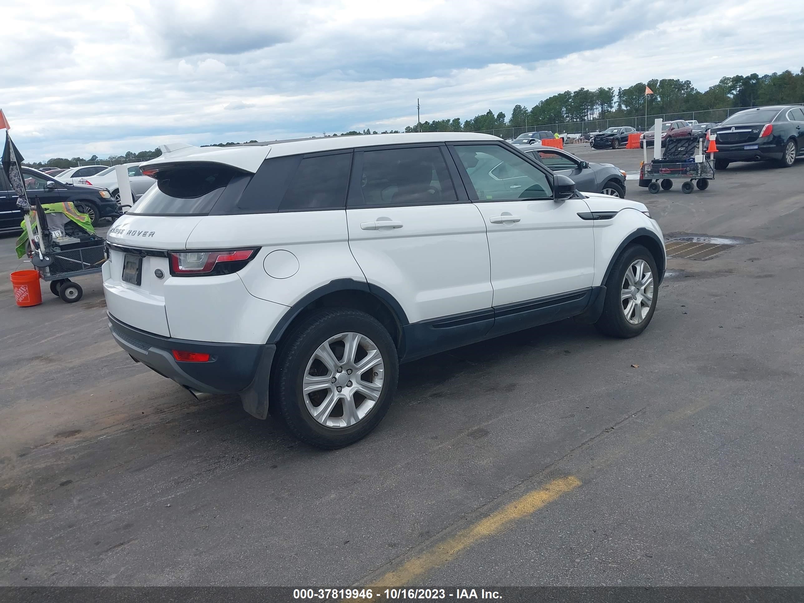 Photo 3 VIN: SALVP2BG5GH155946 - LAND ROVER RANGE ROVER EVOQUE 