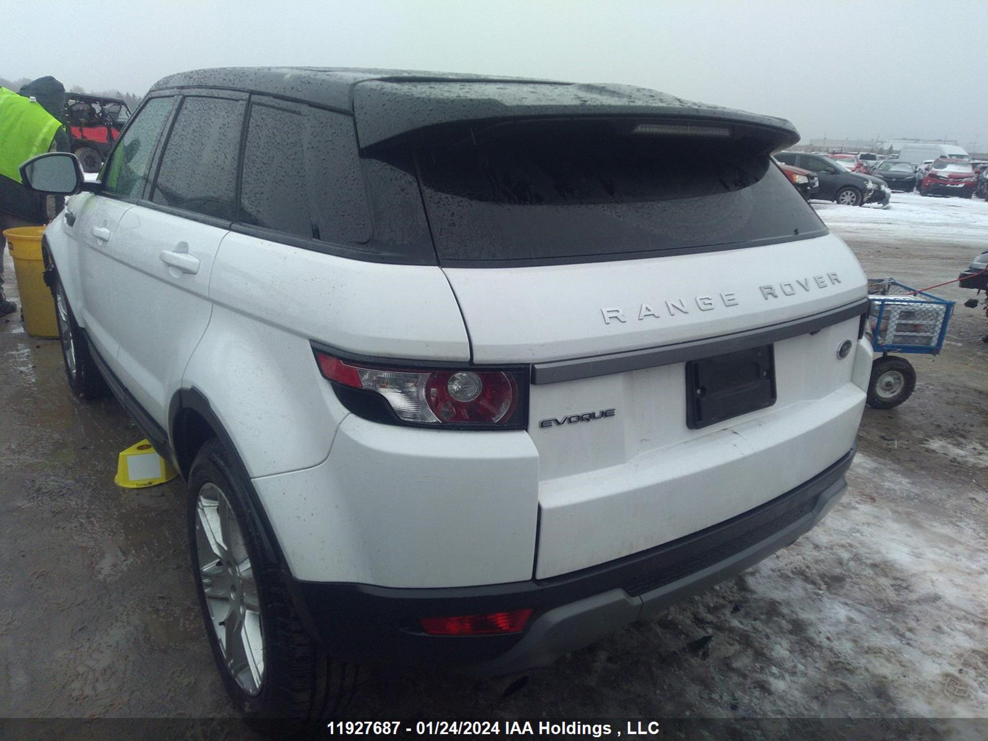 Photo 2 VIN: SALVP2BGXFH058028 - LAND ROVER RANGE ROVER EVOQUE 