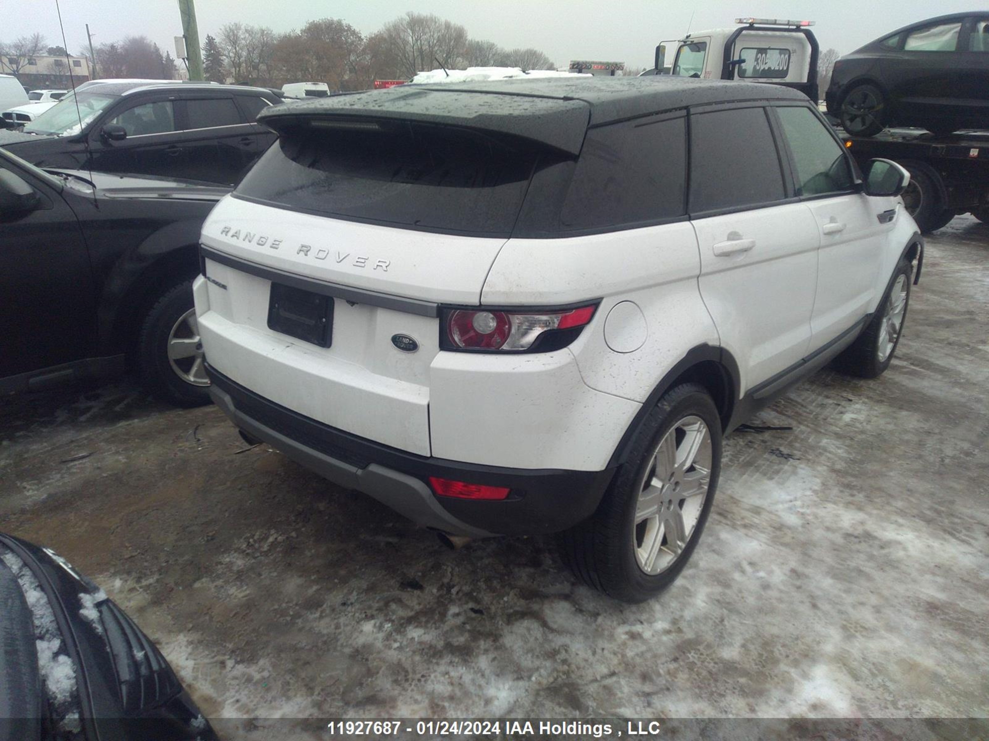 Photo 3 VIN: SALVP2BGXFH058028 - LAND ROVER RANGE ROVER EVOQUE 