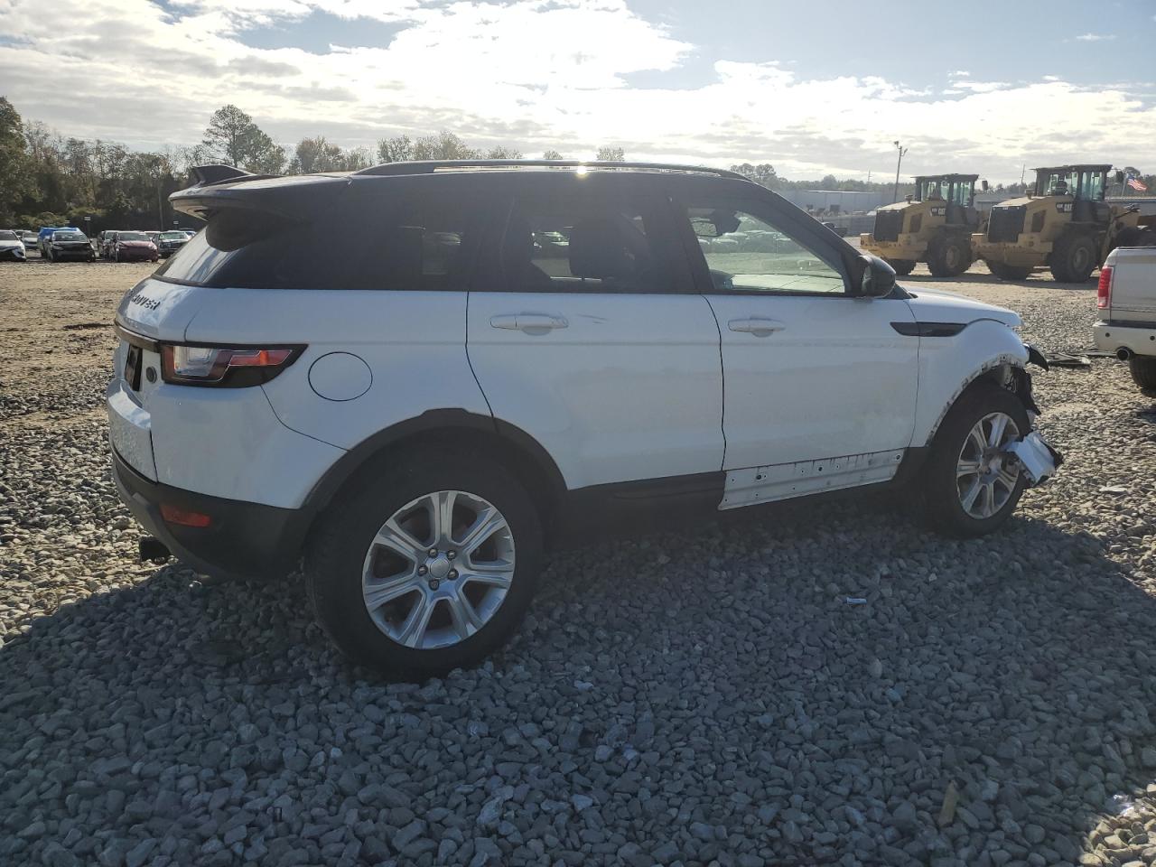 Photo 2 VIN: SALVP2BGXGH162889 - LAND ROVER RANGE ROVER 