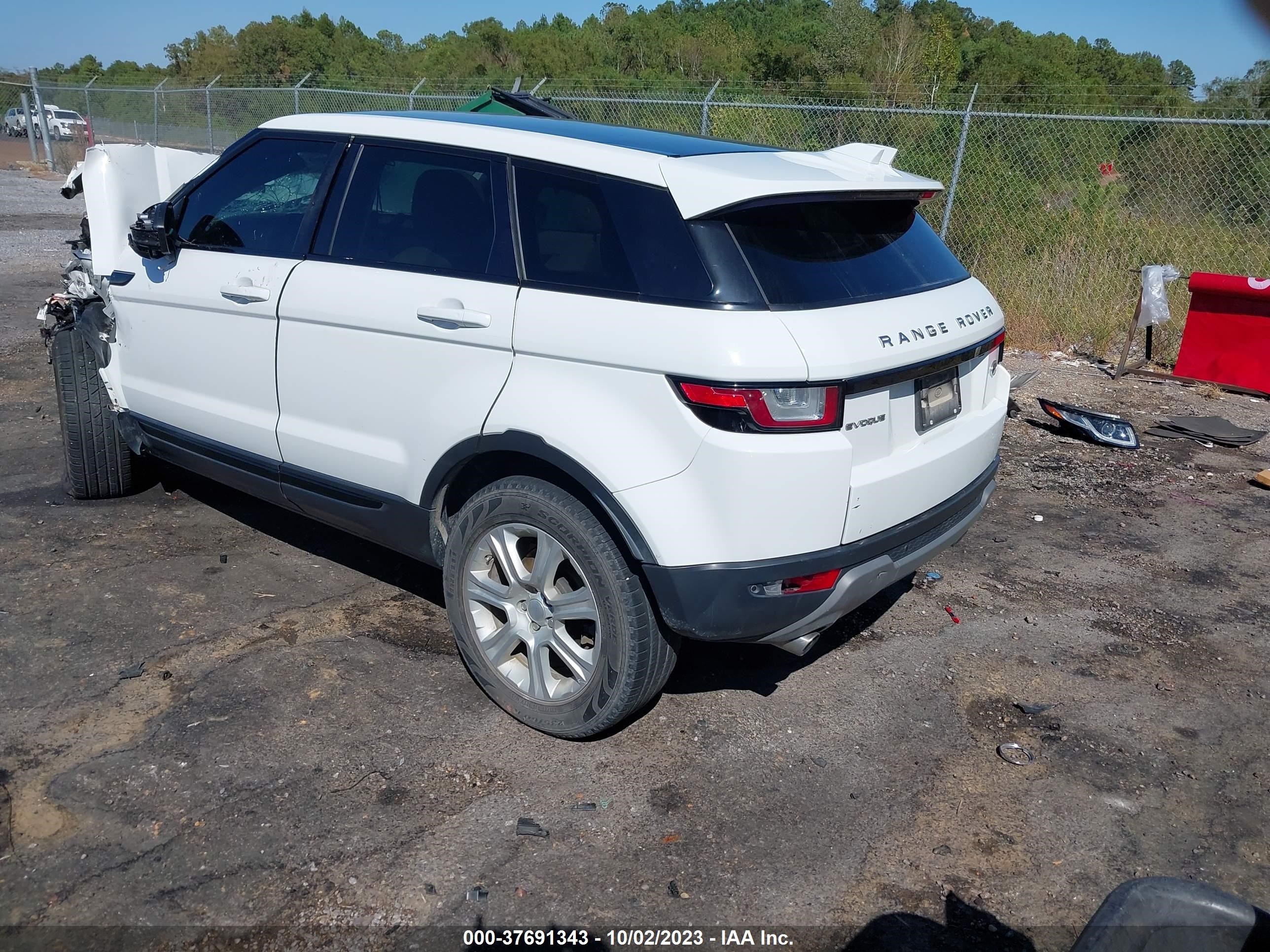 Photo 2 VIN: SALVP2RX4JH299615 - LAND ROVER RANGE ROVER EVOQUE 