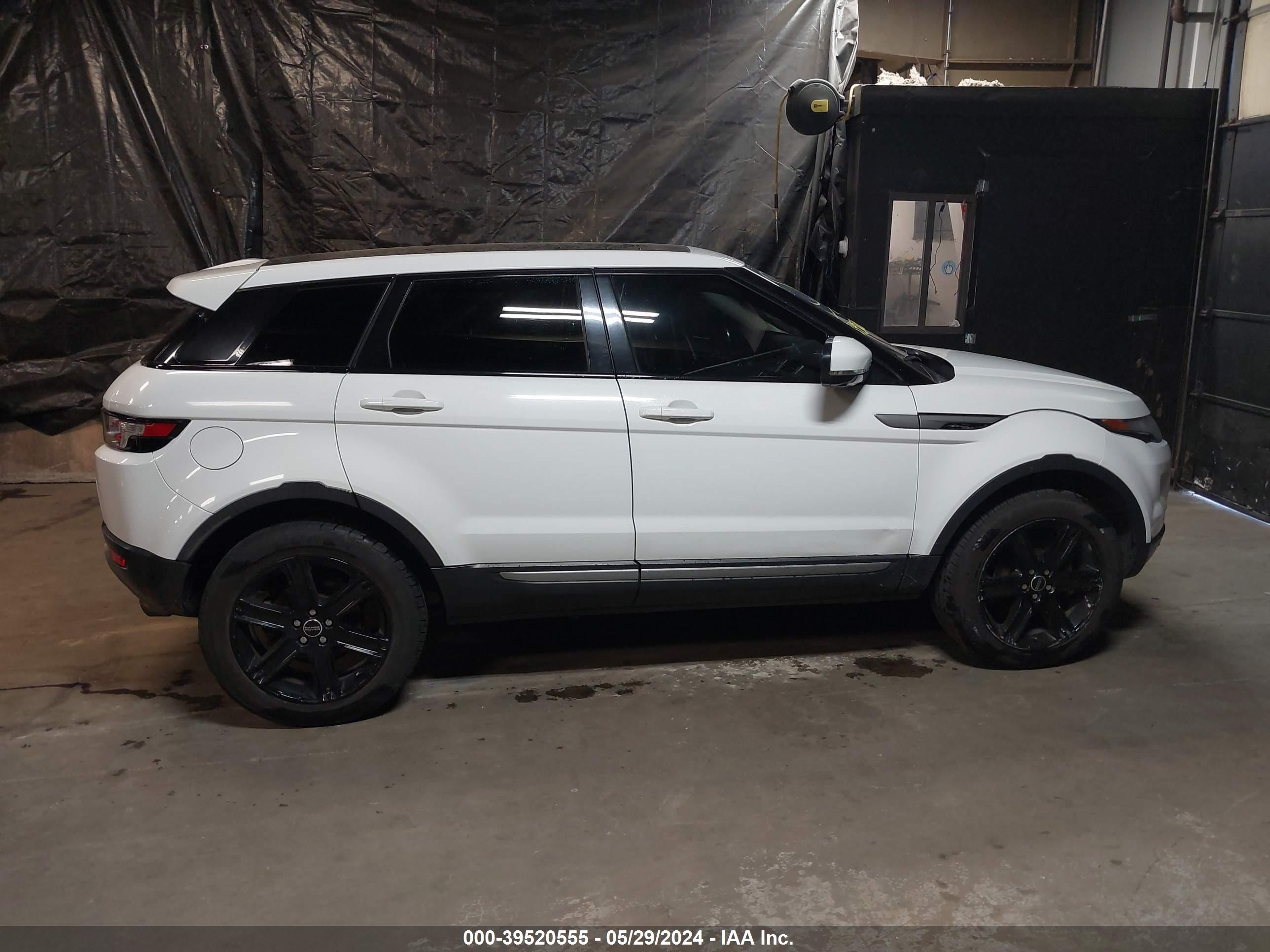 Photo 12 VIN: SALVR2BG0CH698951 - LAND ROVER RANGE ROVER EVOQUE 