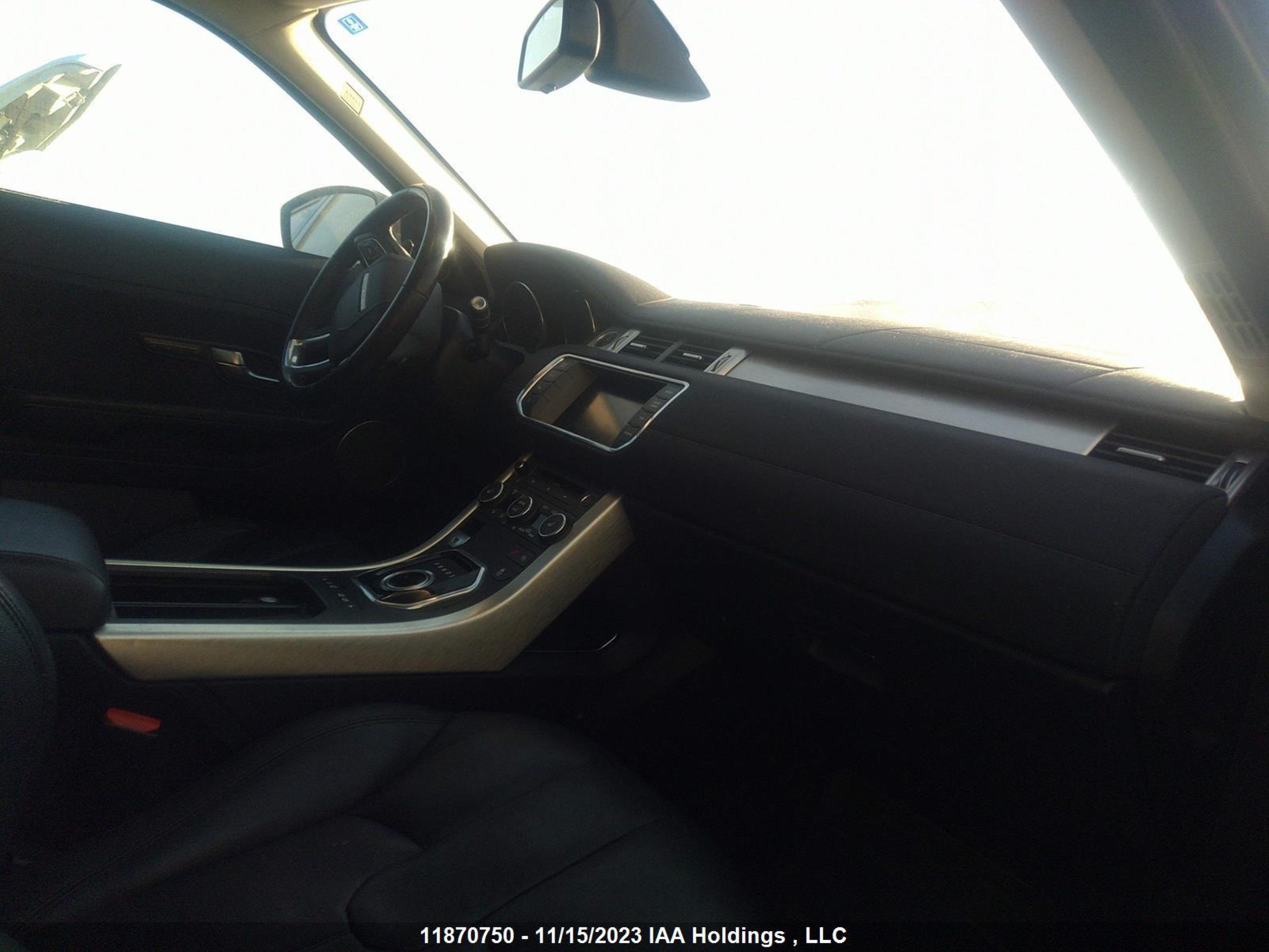 Photo 4 VIN: SALVR2BG0FH058615 - LAND ROVER RANGE ROVER EVOQUE 