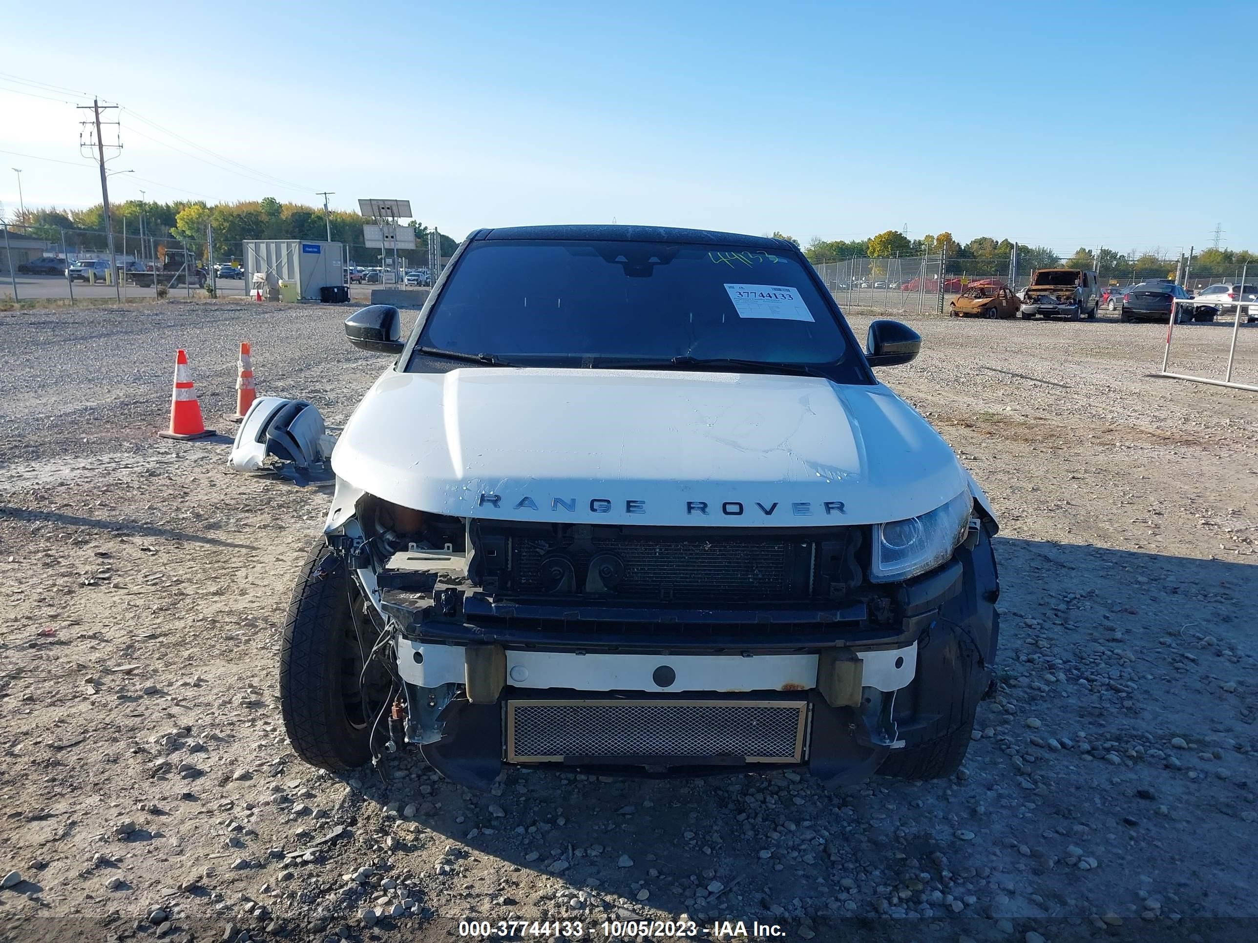 Photo 12 VIN: SALVR2BG7GH087224 - LAND ROVER RANGE ROVER EVOQUE 