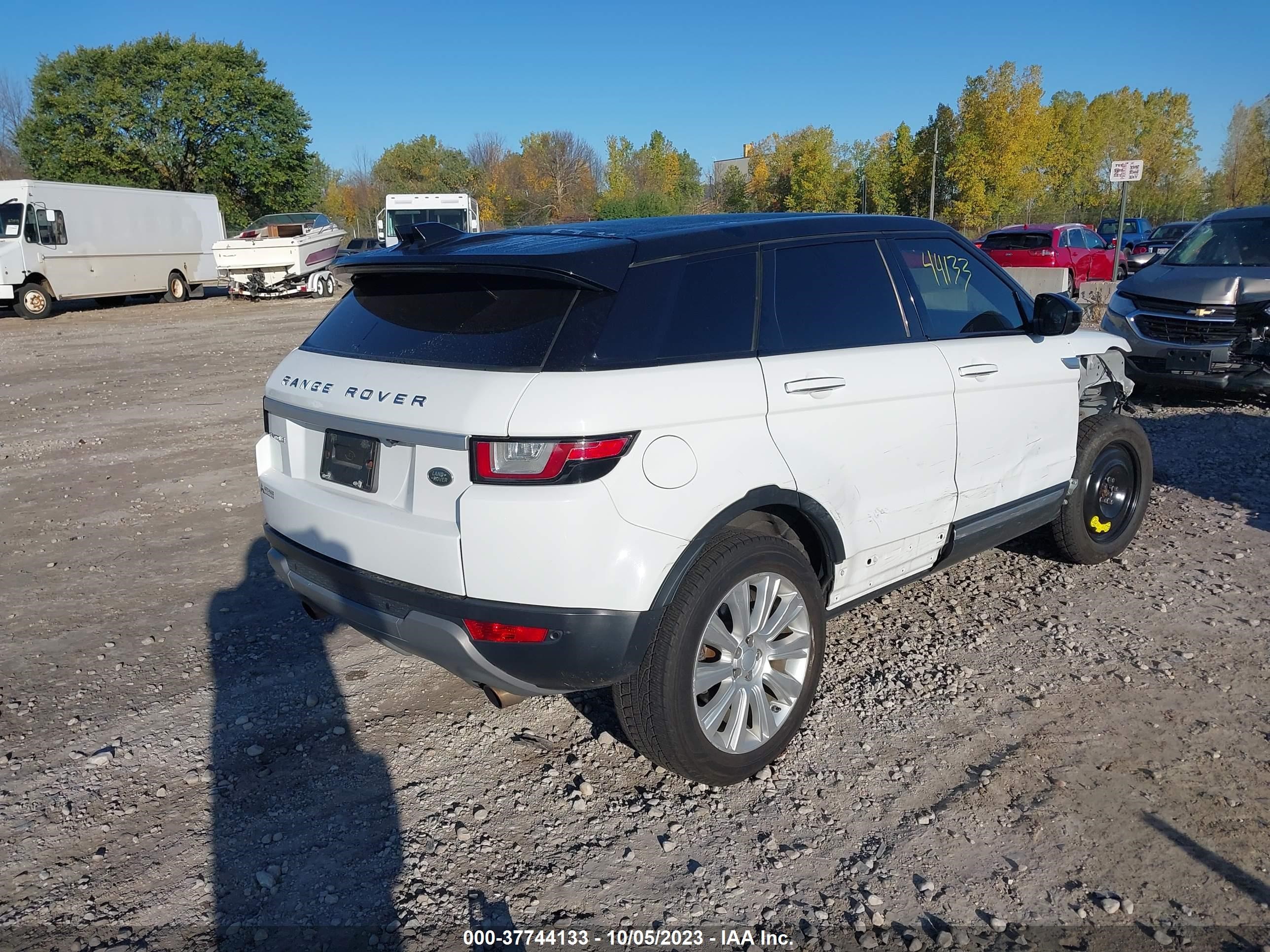 Photo 3 VIN: SALVR2BG7GH087224 - LAND ROVER RANGE ROVER EVOQUE 