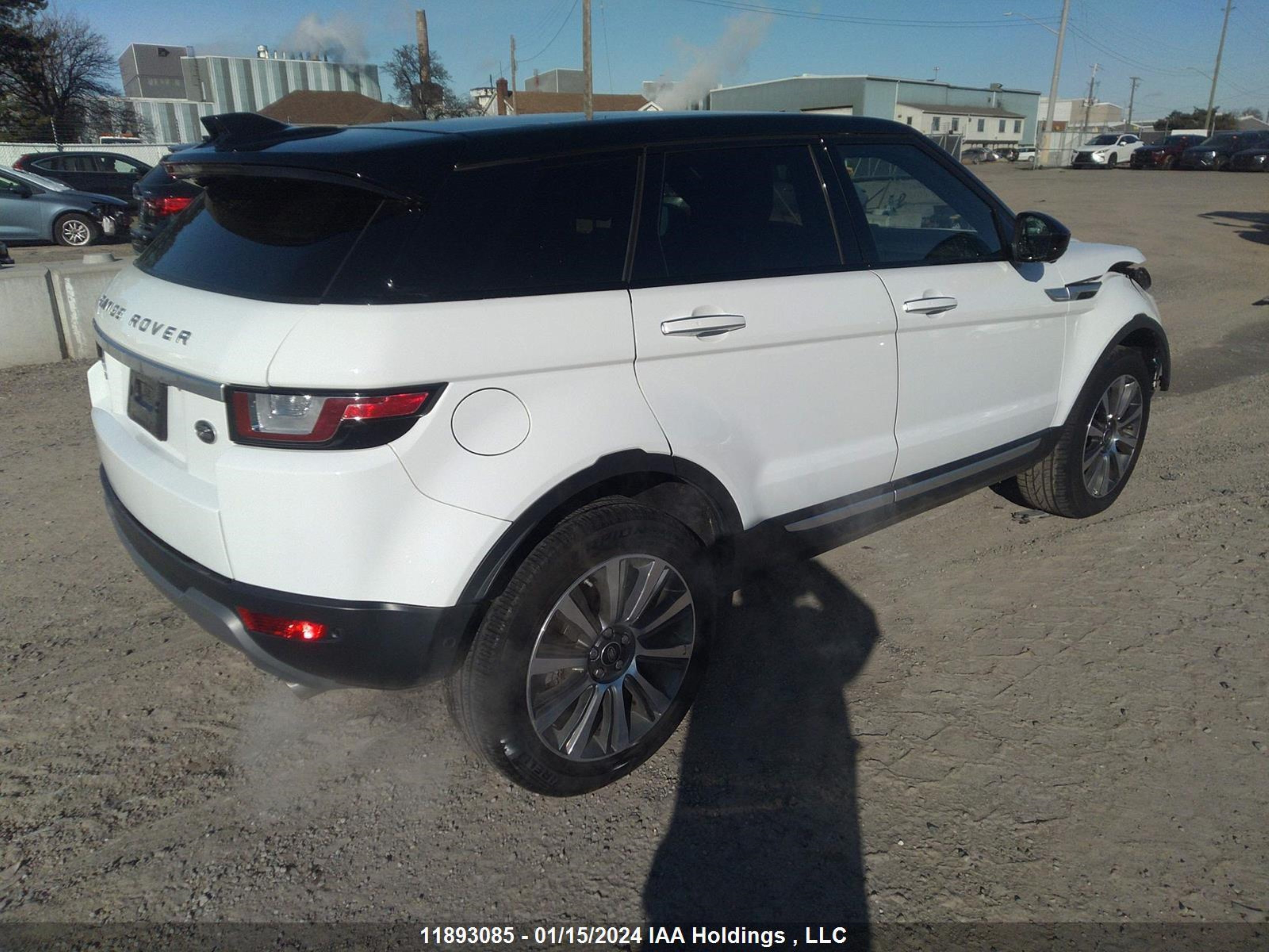 Photo 3 VIN: SALVR2RX3JH303583 - LAND ROVER RANGE ROVER EVOQUE 