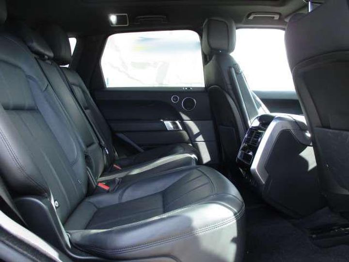 Photo 3 VIN: SALWA2BK4KA860233 - LAND ROVER RANGE ROVER SPORT 