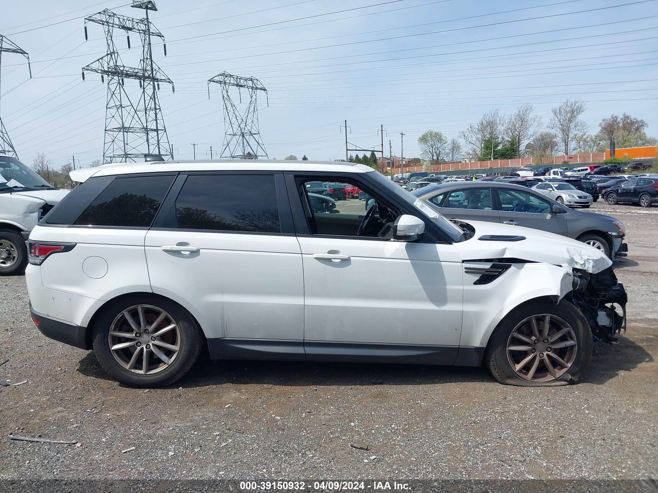 Photo 13 VIN: SALWG2FVXHA681397 - LAND ROVER RANGE ROVER SPORT 