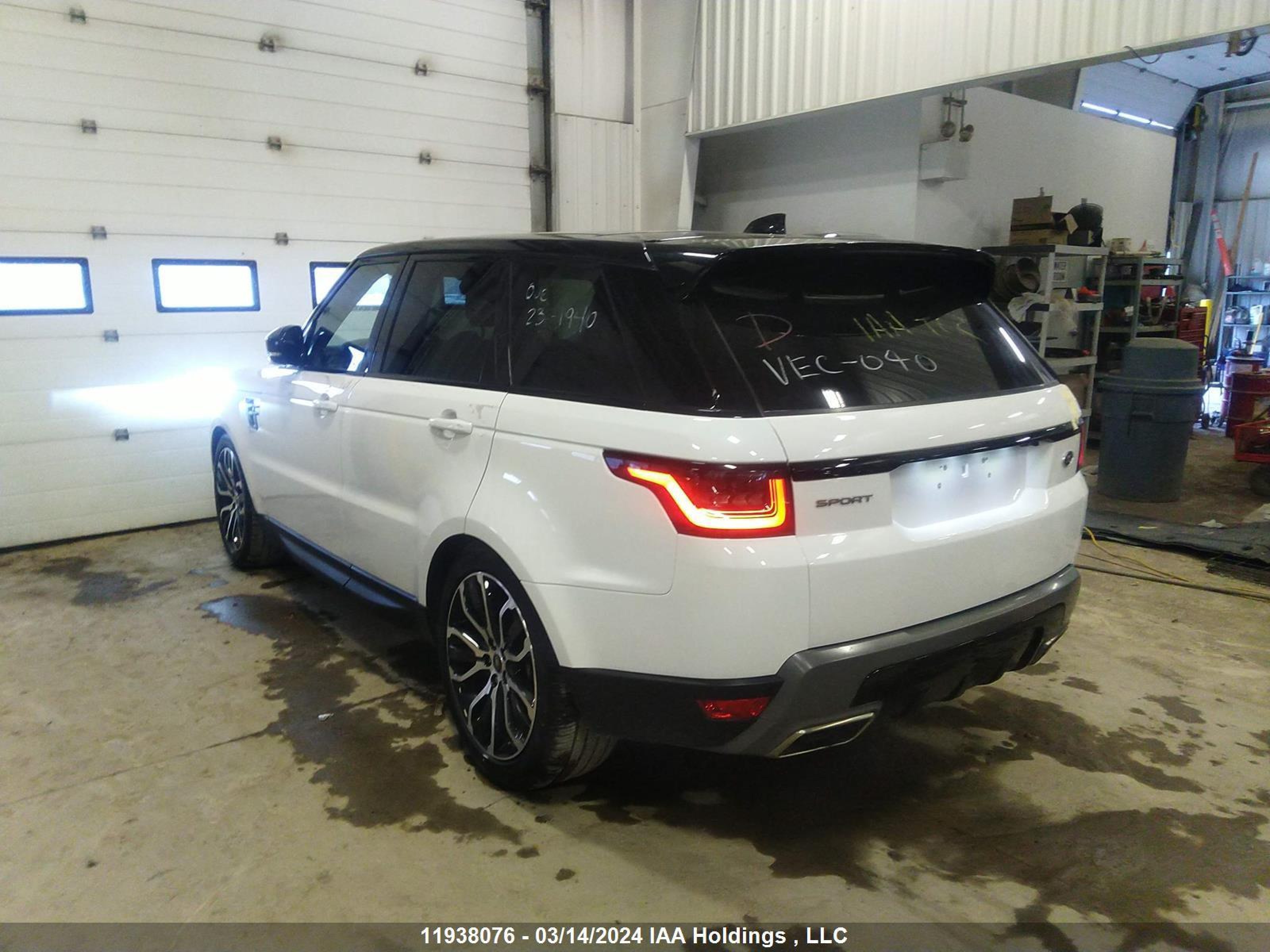 Photo 2 VIN: SALWG2SU3MA760370 - LAND ROVER RANGE ROVER SPORT 