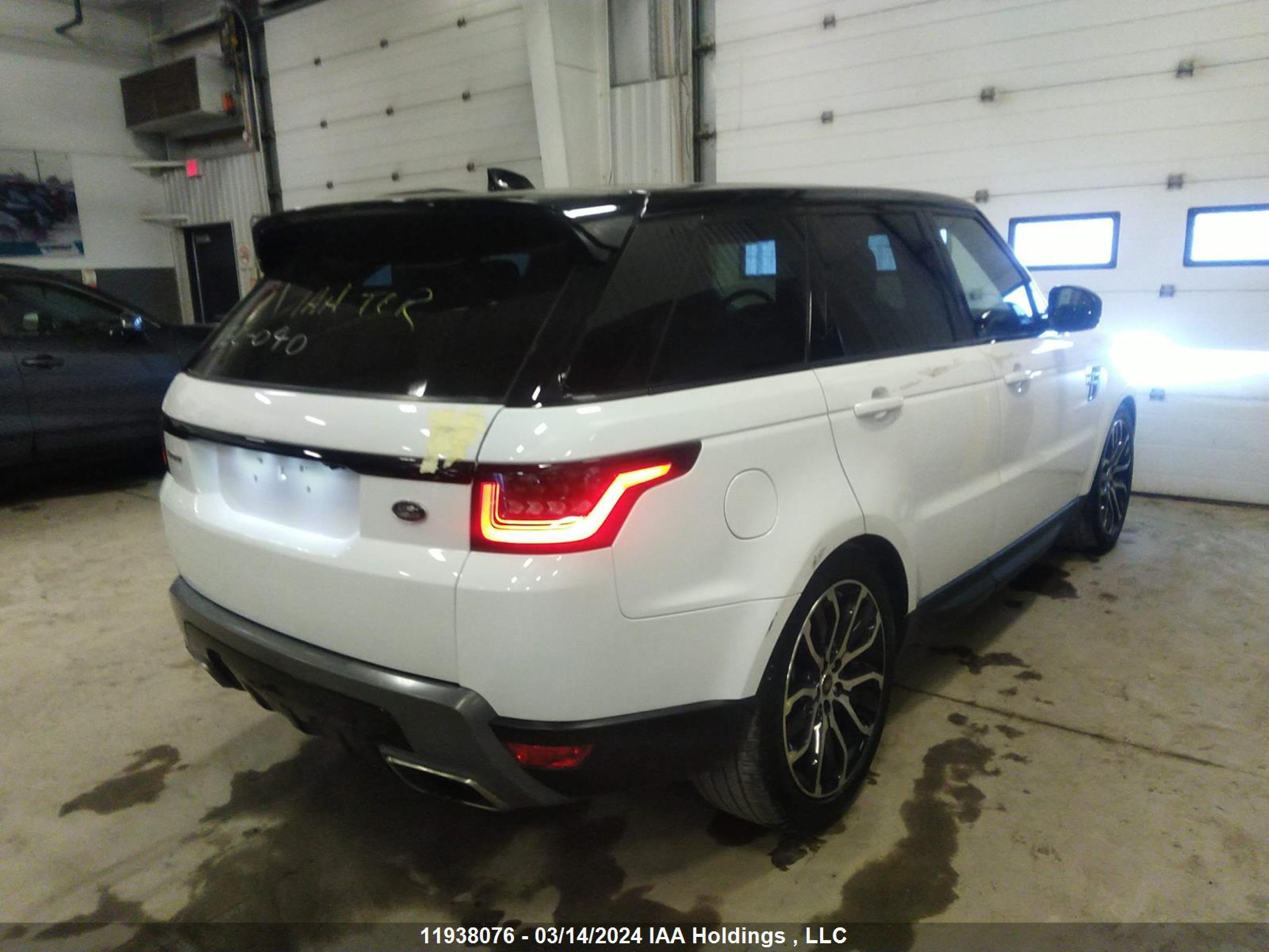 Photo 3 VIN: SALWG2SU3MA760370 - LAND ROVER RANGE ROVER SPORT 