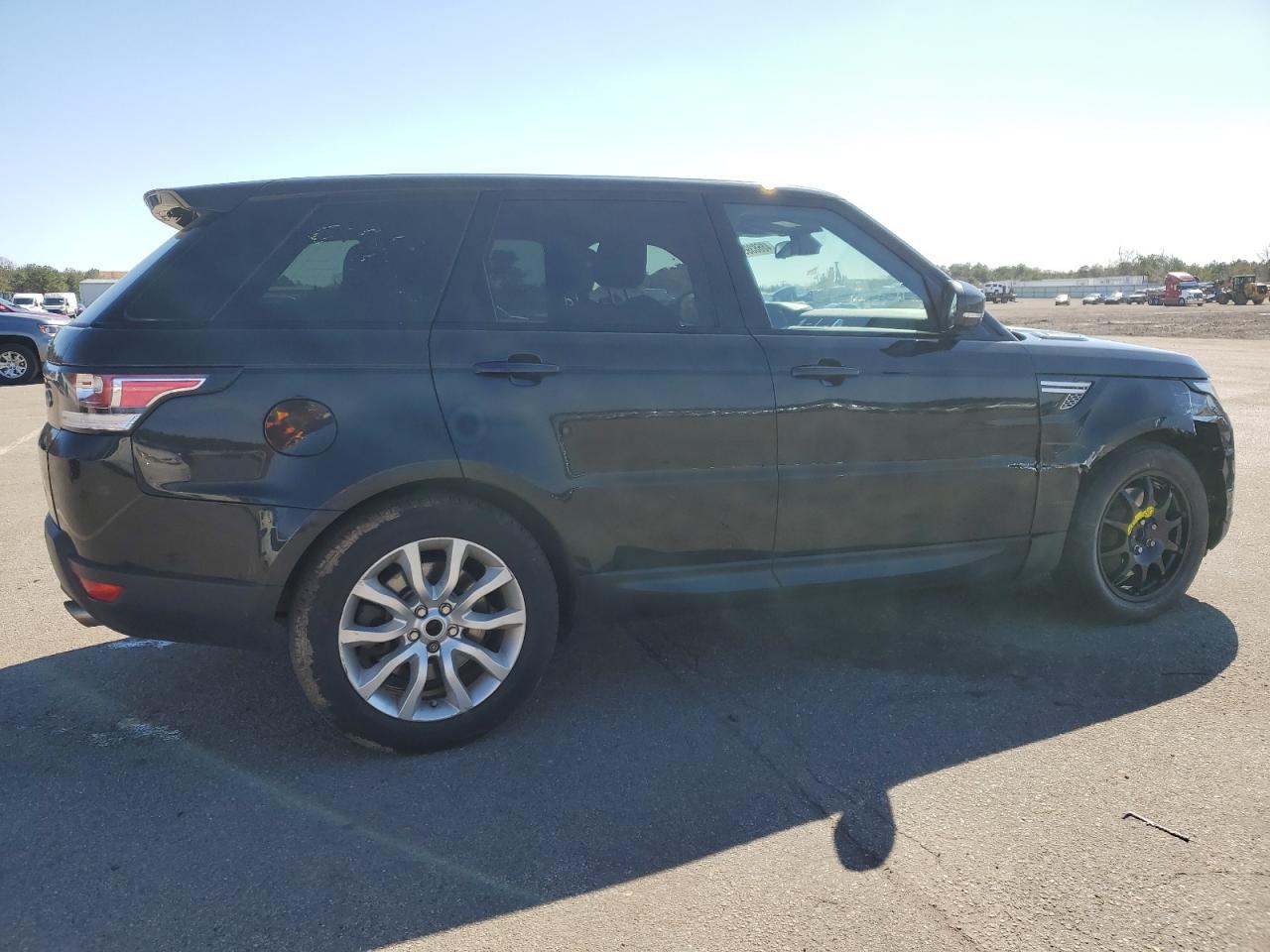 Photo 2 VIN: SALWR2EF1EA315828 - LAND ROVER RANGE ROVER 