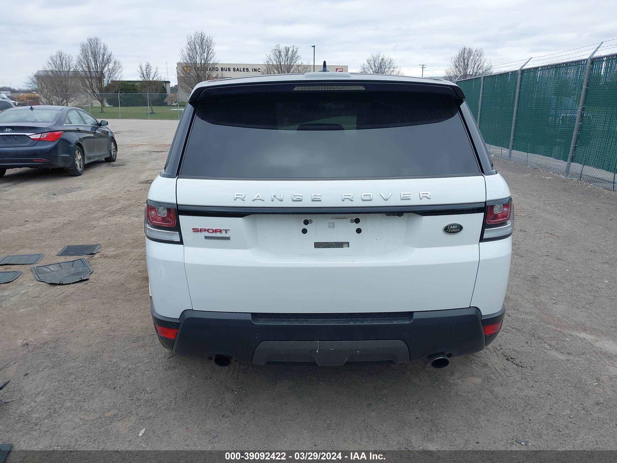 Photo 15 VIN: SALWR2EF4GA592007 - LAND ROVER RANGE ROVER SPORT 