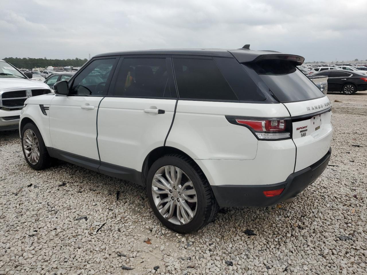 Photo 1 VIN: SALWR2EF7GA554643 - LAND ROVER RANGE ROVER 