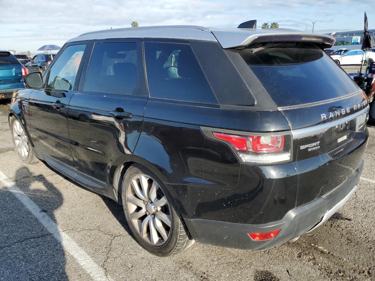 Photo 2 VIN: SALWR2FK4HA668614 - LAND ROVER RANGE ROVER SPORT 