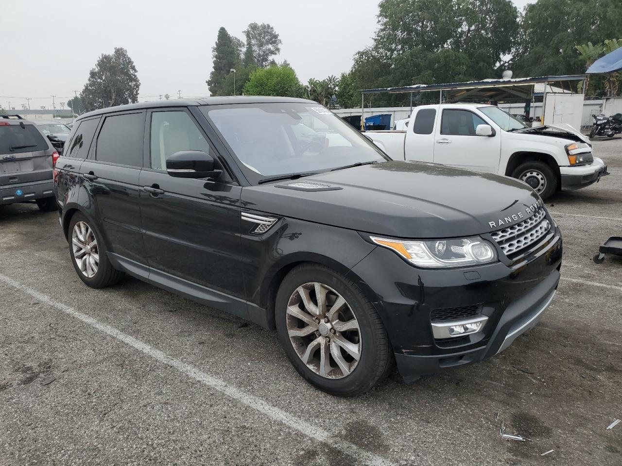 Photo 3 VIN: SALWR2FK8HA673864 - LAND ROVER RANGE ROVER 