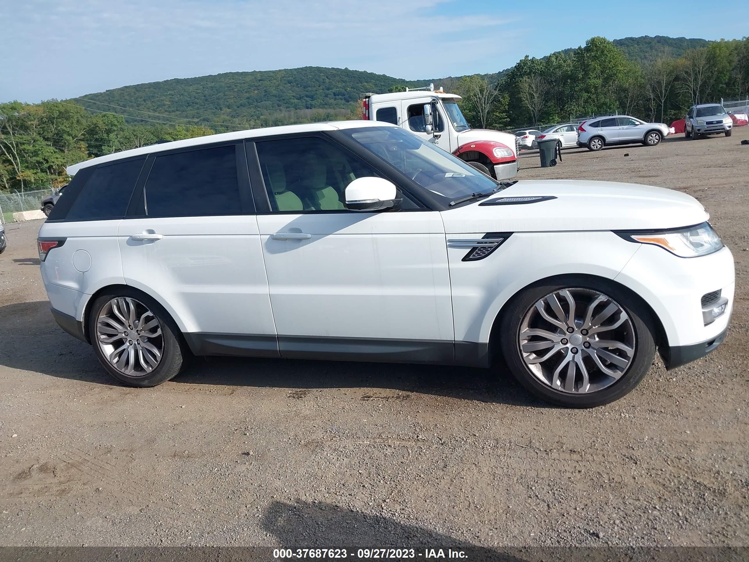 Photo 12 VIN: SALWR2FV2HA131363 - LAND ROVER RANGE ROVER SPORT 