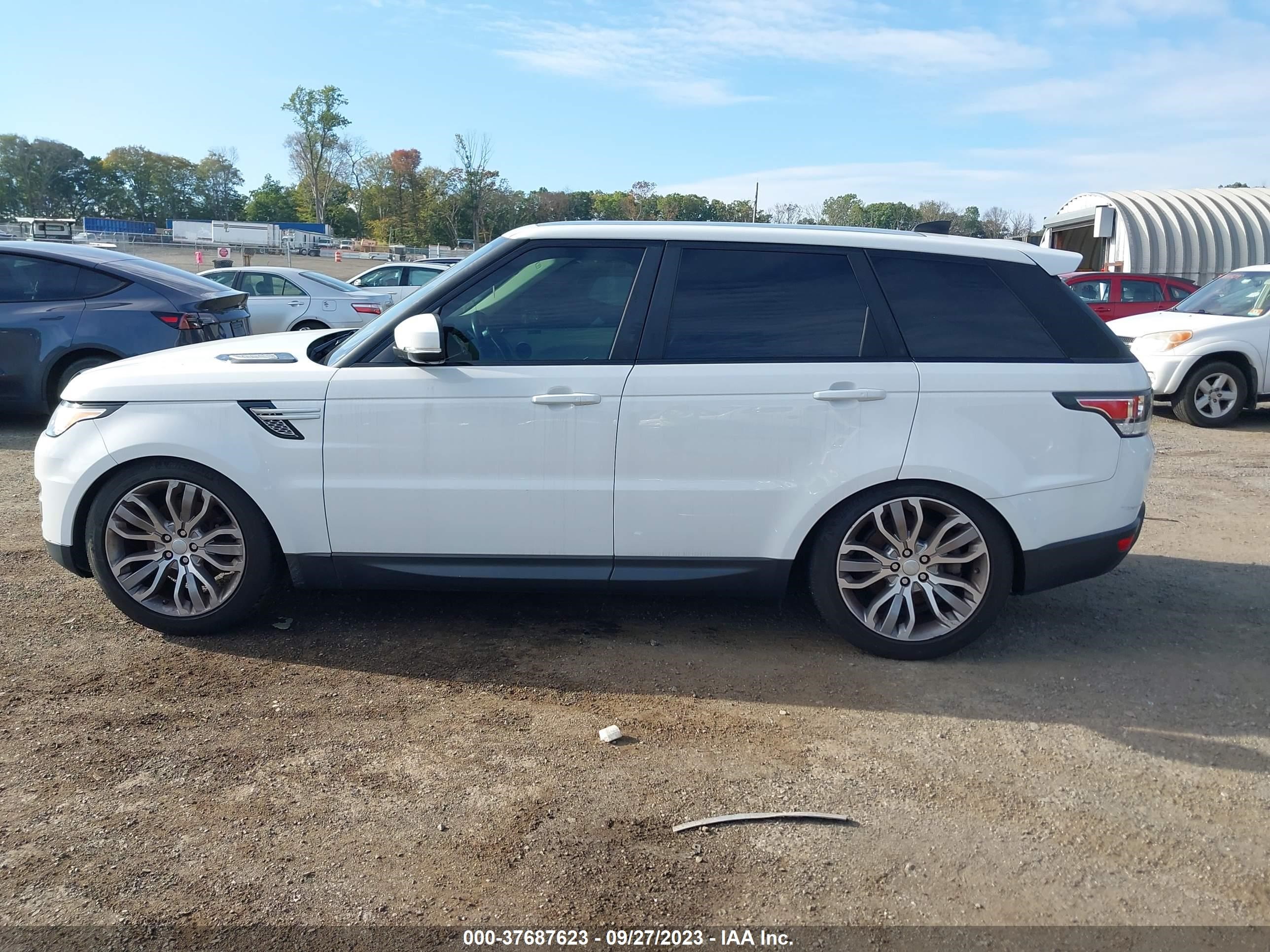 Photo 13 VIN: SALWR2FV2HA131363 - LAND ROVER RANGE ROVER SPORT 