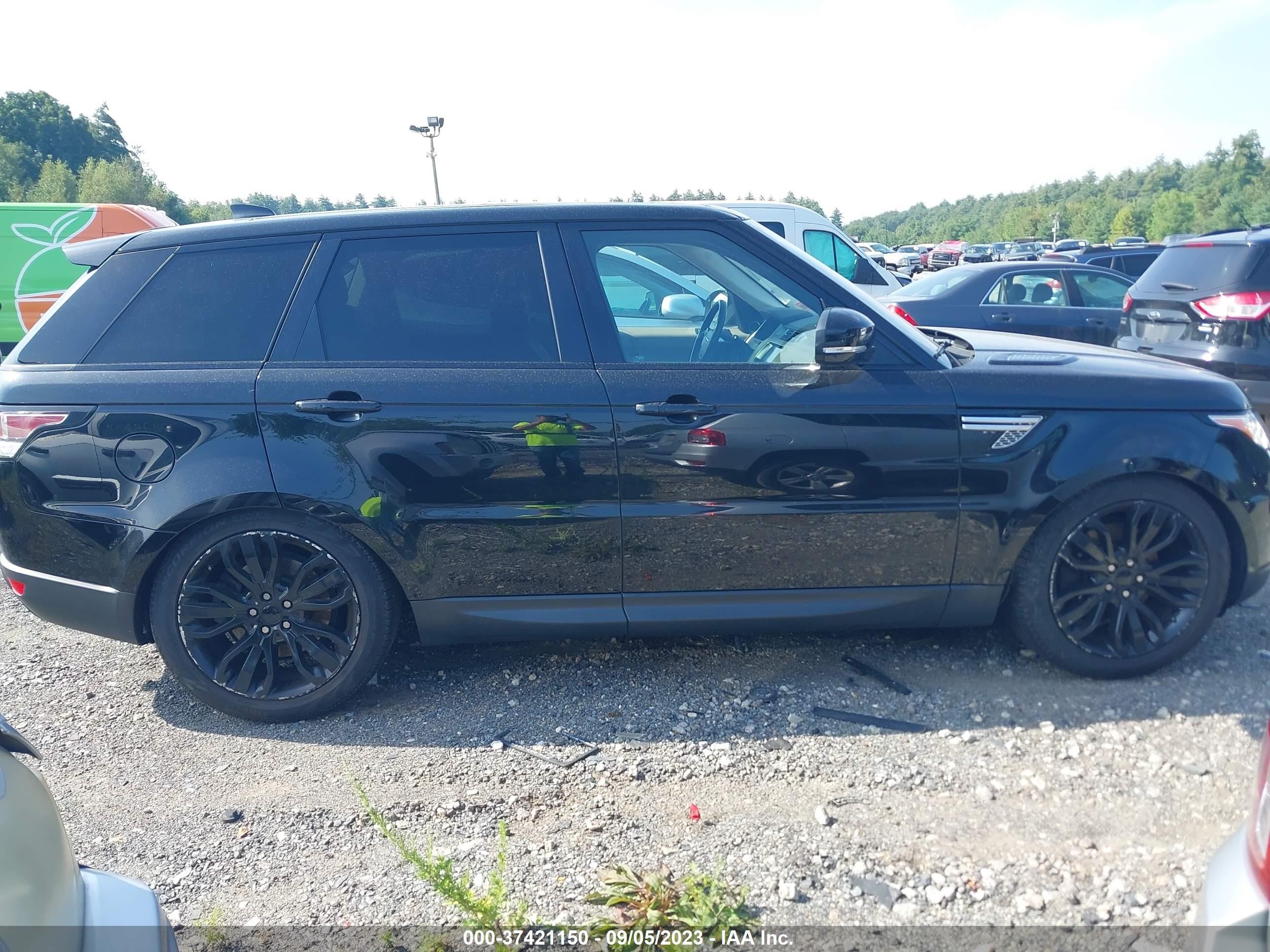 Photo 12 VIN: SALWR2FV2HA677550 - LAND ROVER RANGE ROVER SPORT 