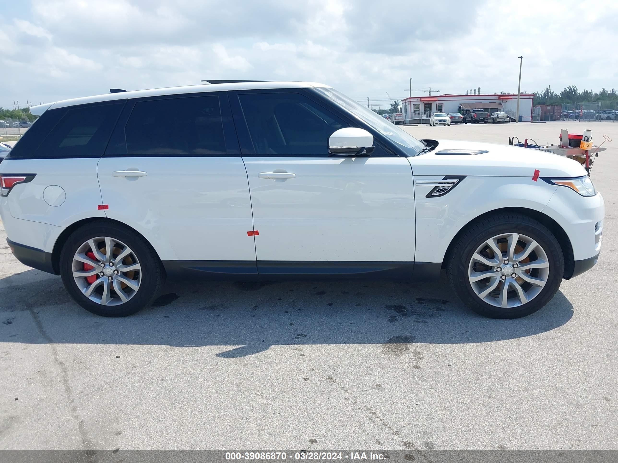 Photo 11 VIN: SALWR2FV9HA178003 - LAND ROVER RANGE ROVER SPORT 