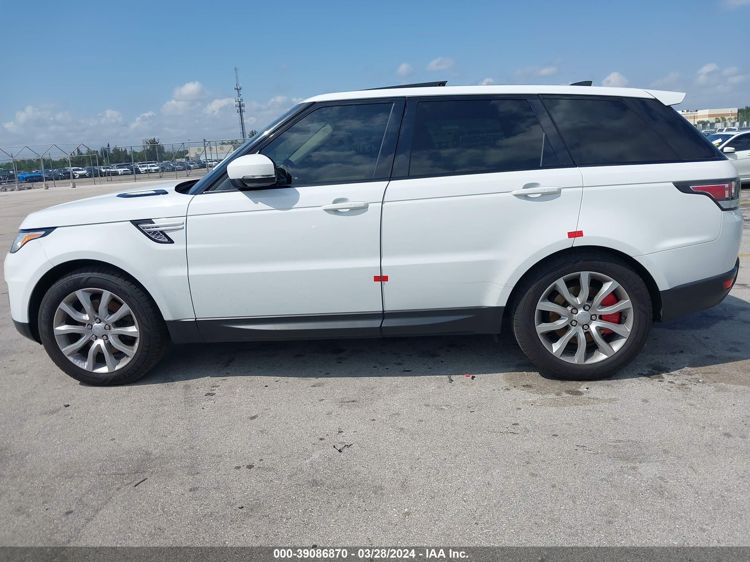 Photo 12 VIN: SALWR2FV9HA178003 - LAND ROVER RANGE ROVER SPORT 