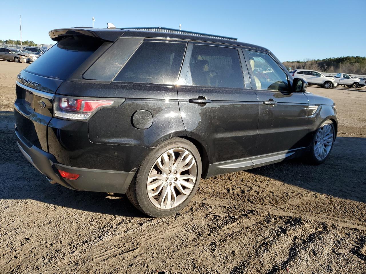 Photo 2 VIN: SALWR2KF8GA547138 - LAND ROVER RANGE ROVER 