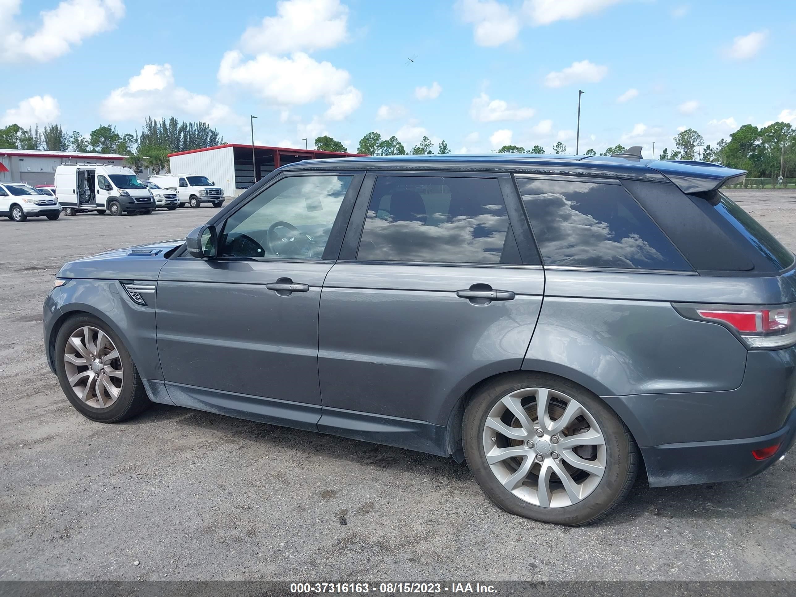 Photo 14 VIN: SALWR2KFXGA643031 - LAND ROVER RANGE ROVER SPORT 