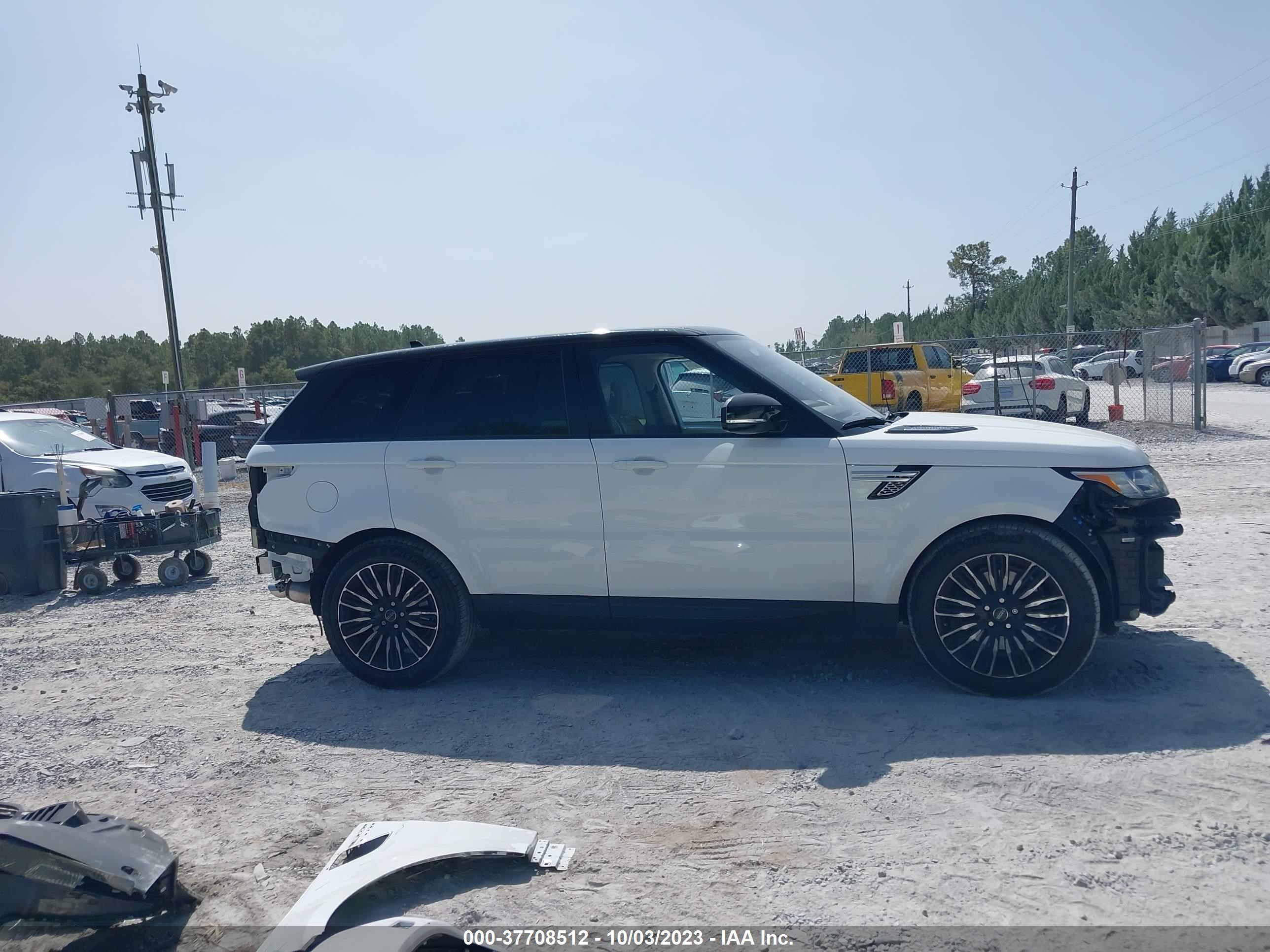 Photo 13 VIN: SALWR2PF4GA597396 - LAND ROVER RANGE ROVER SPORT 