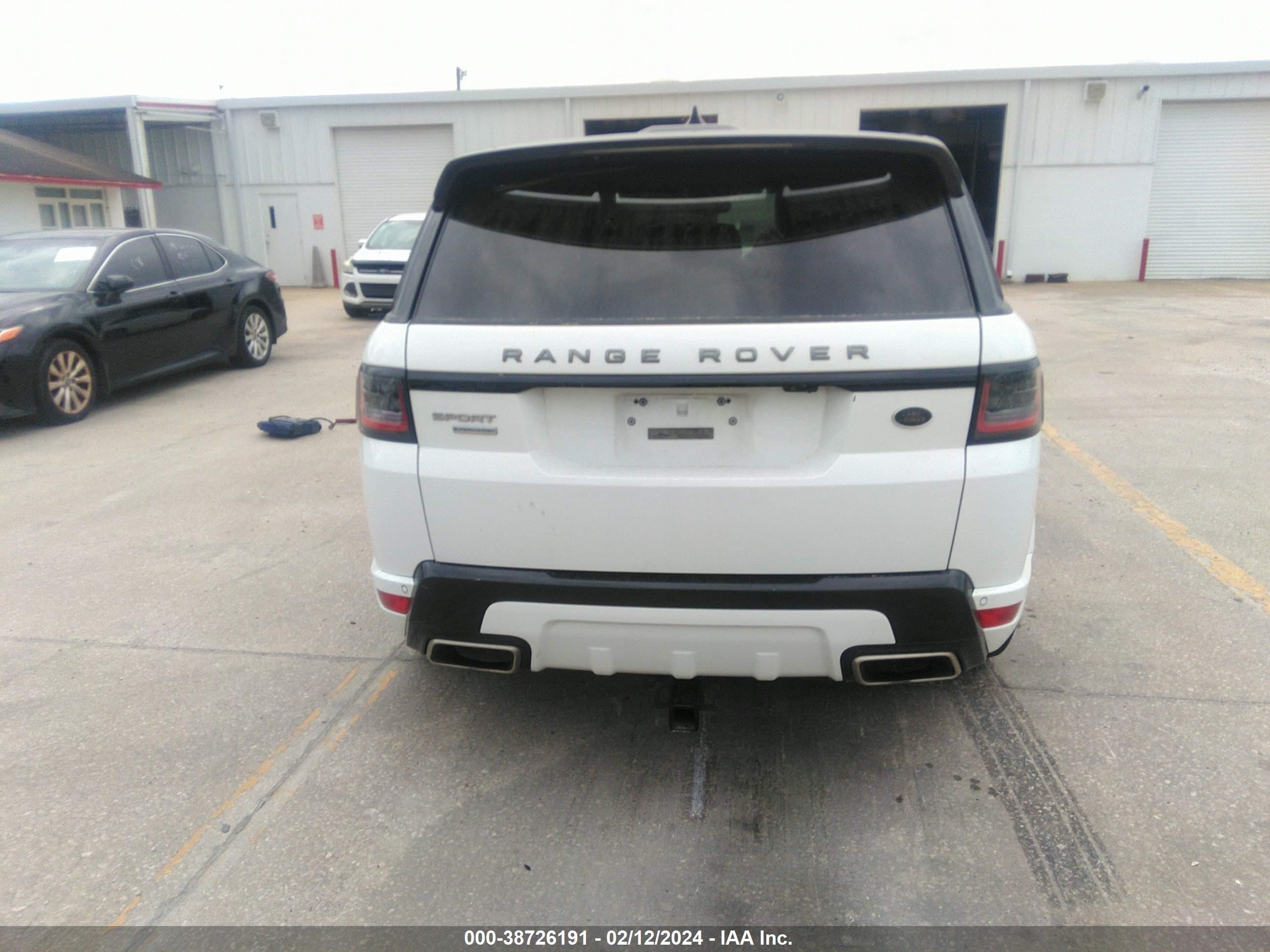 Photo 15 VIN: SALWR2RE0JA184080 - LAND ROVER RANGE ROVER SPORT 