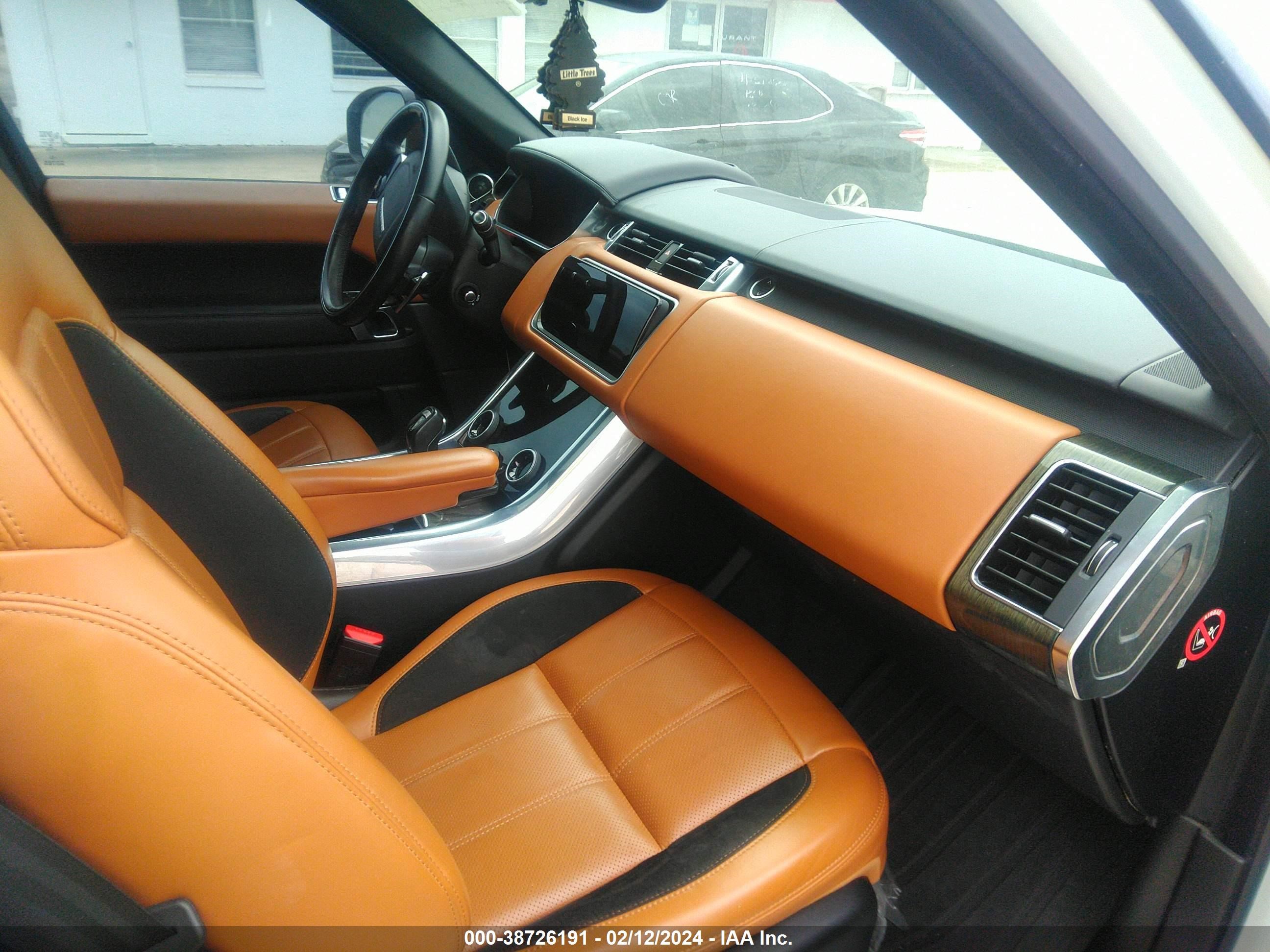 Photo 4 VIN: SALWR2RE0JA184080 - LAND ROVER RANGE ROVER SPORT 