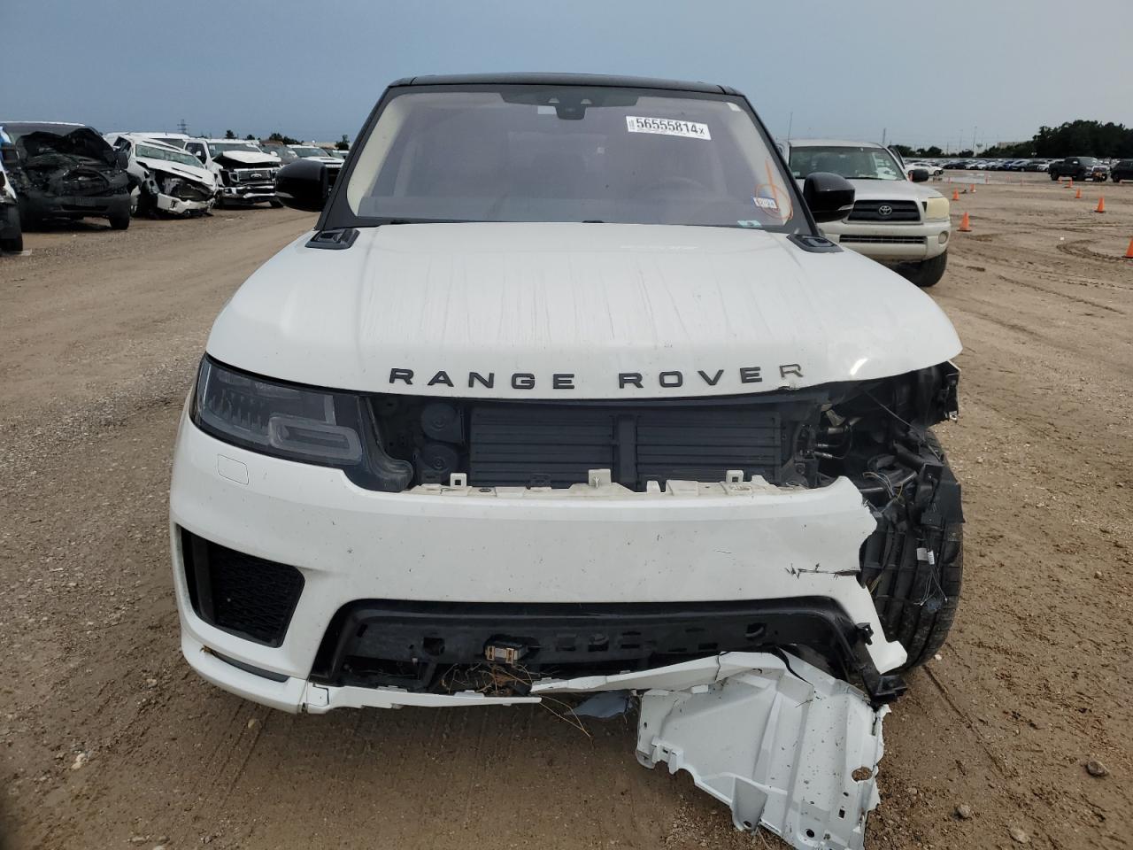 Photo 4 VIN: SALWR2RE0KA844703 - LAND ROVER RANGE ROVER 