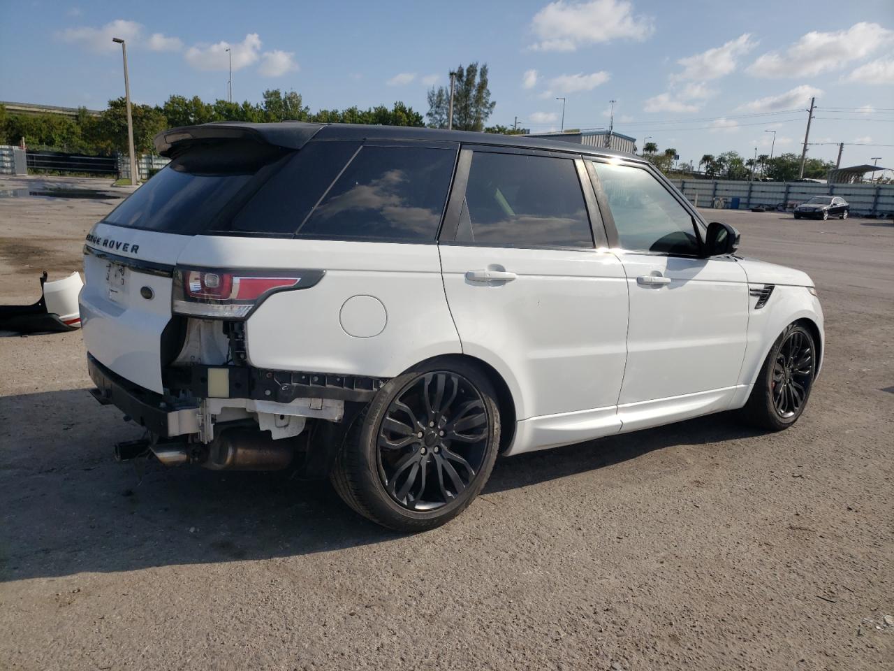 Photo 3 VIN: SALWR2TF2EA390038 - LAND ROVER RANGE ROVER 