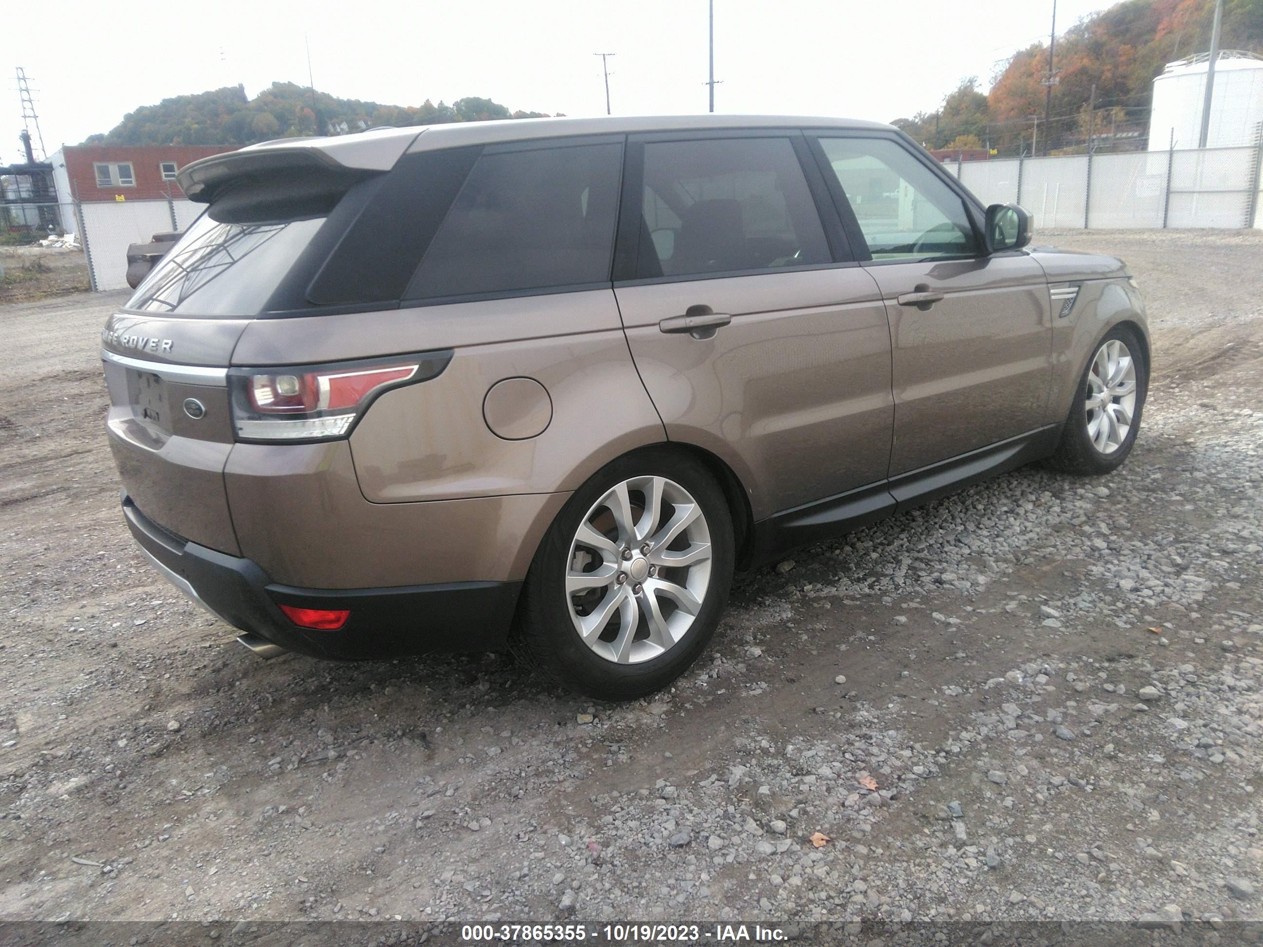 Photo 3 VIN: SALWR2VF0FA604457 - LAND ROVER RANGE ROVER SPORT 