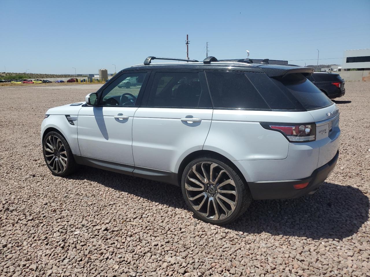 Photo 1 VIN: SALWR2VF3FA538504 - LAND ROVER RANGE ROVER 