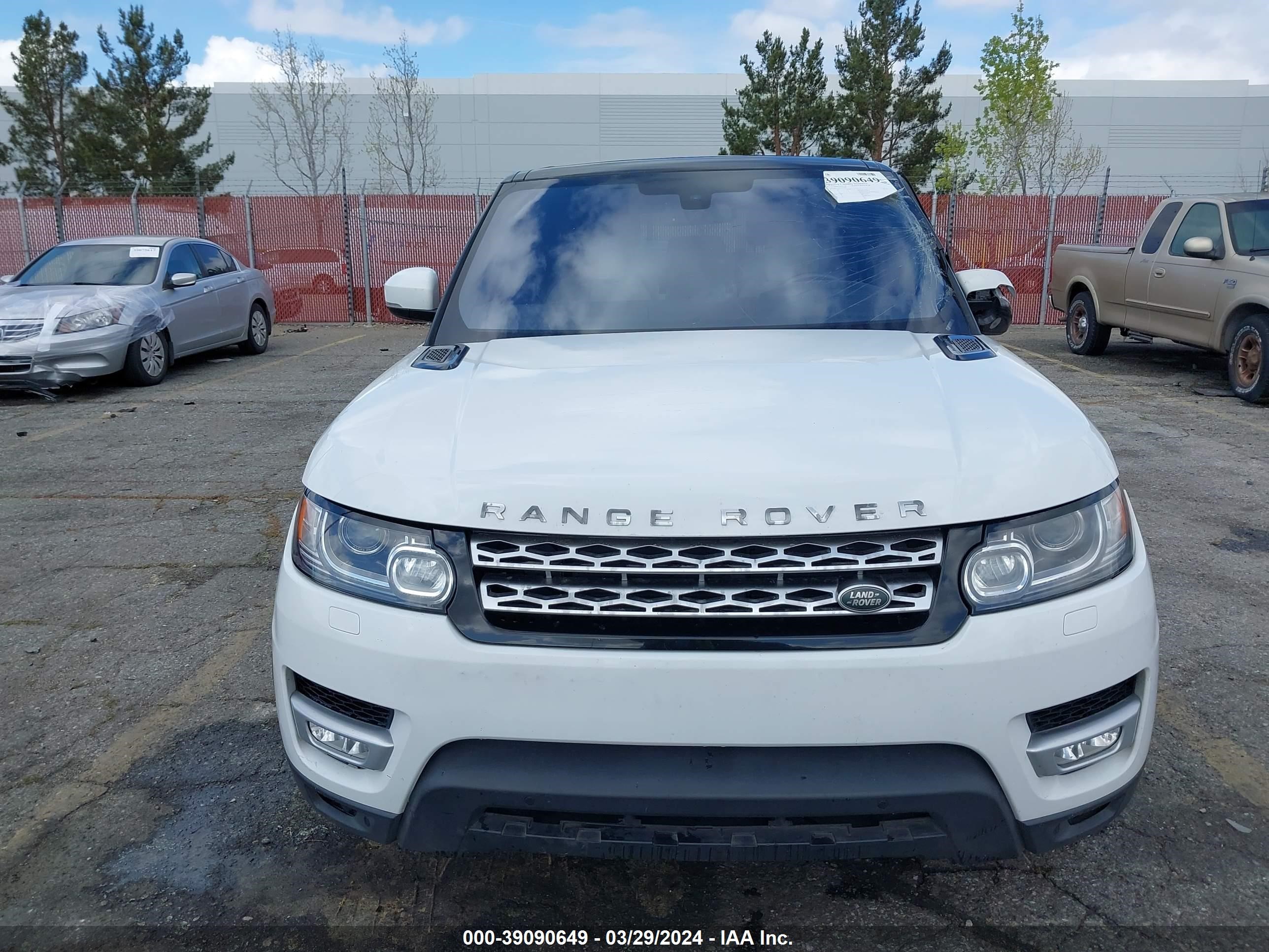 Photo 10 VIN: SALWR2VF4GA635700 - LAND ROVER RANGE ROVER SPORT 