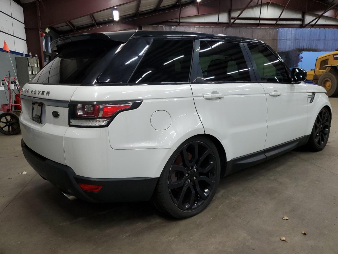 Photo 2 VIN: SALWR2WF1EA374148 - LAND ROVER RANGE ROVER 