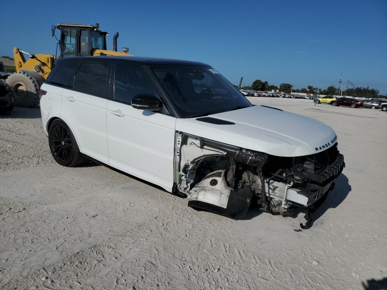 Photo 3 VIN: SALWZ2FE2HA148308 - LAND ROVER RANGE ROVER 