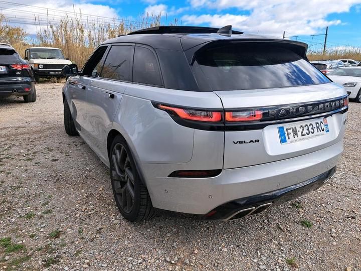 Photo 2 VIN: SALYA2BE9LA241387 - 15 LAND ROVER VELAR 