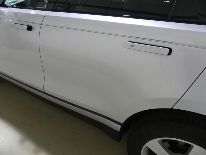 Photo 19 VIN: SALYA2BN5JA751782 - LAND ROVER RANGE VELAR 