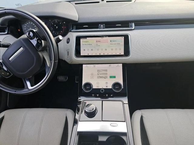 Photo 15 VIN: SALYA2BN8JA704150 - 44 LAND ROVER RANGE VELAR 