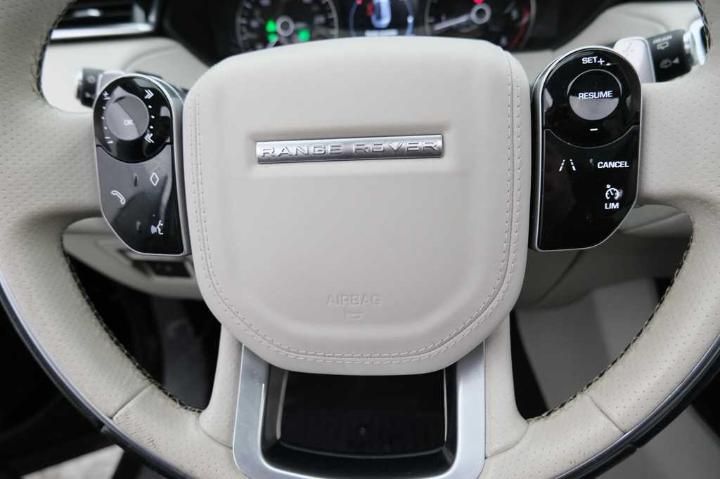 Photo 28 VIN: SALYA2BN8JA744275 - LAND ROVER VELAR 