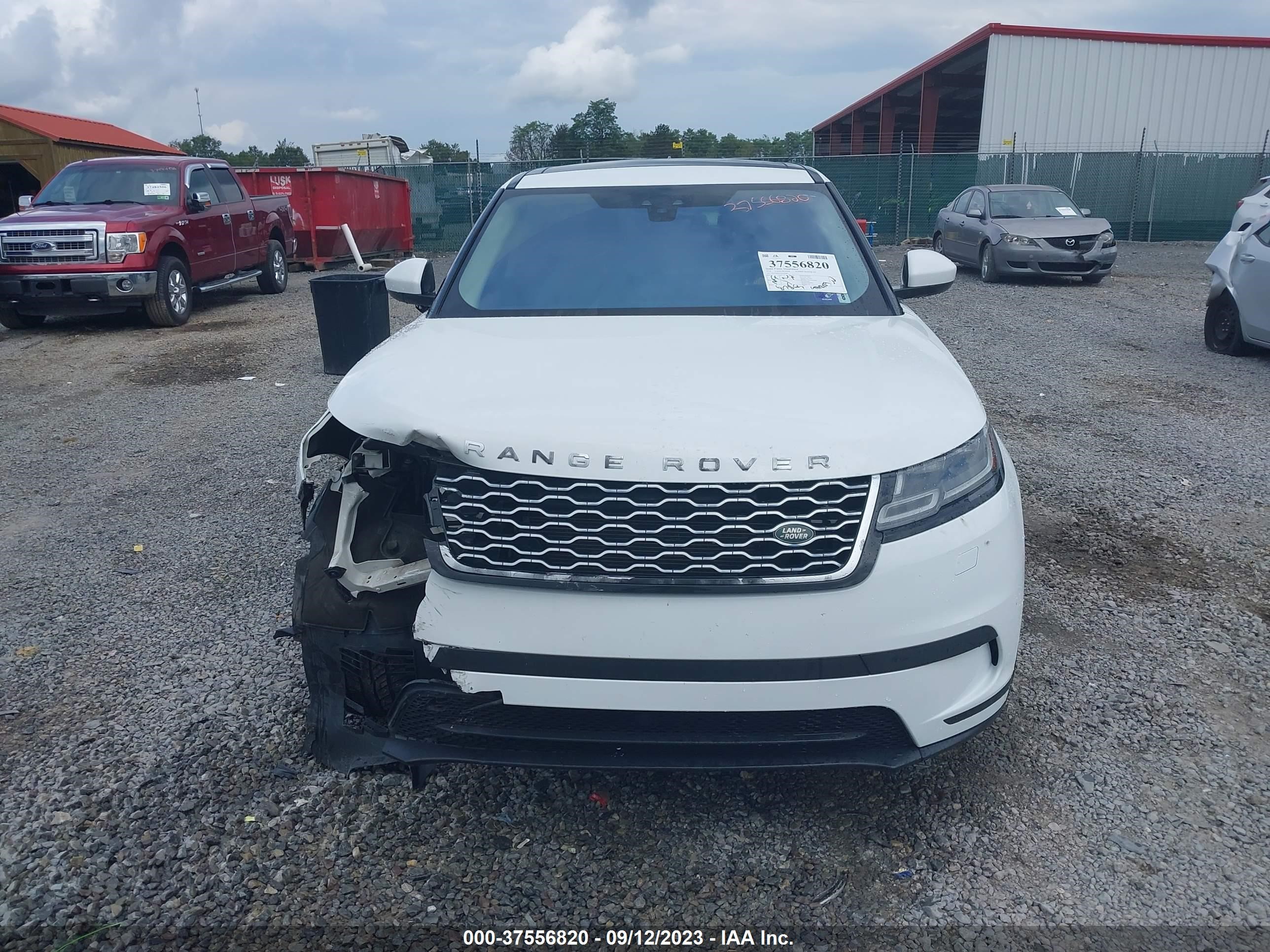 Photo 10 VIN: SALYB2RV9JA726807 - LAND ROVER RANGE ROVER VELAR 