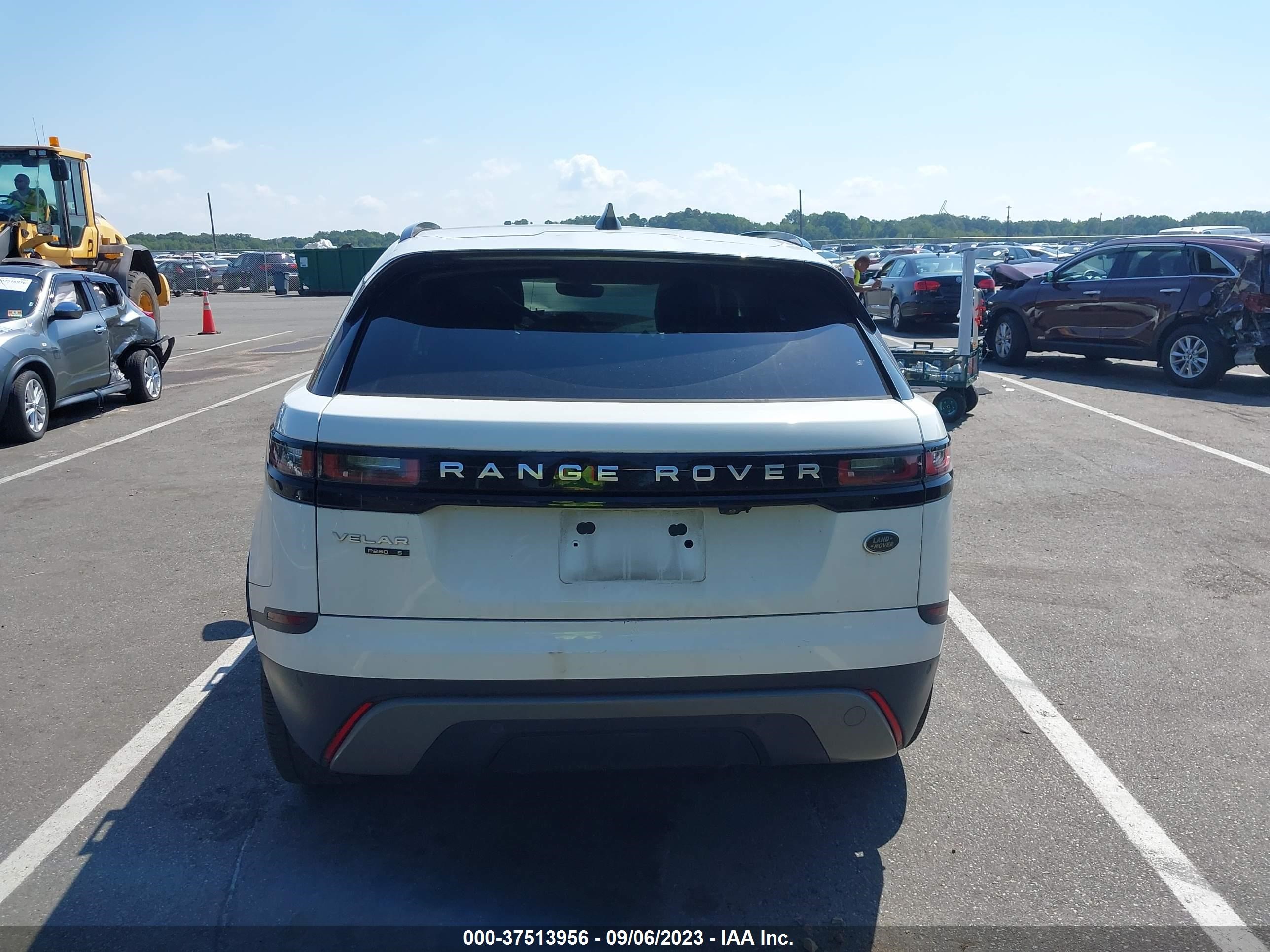 Photo 15 VIN: SALYB2RX6JA777697 - LAND ROVER RANGE ROVER VELAR 