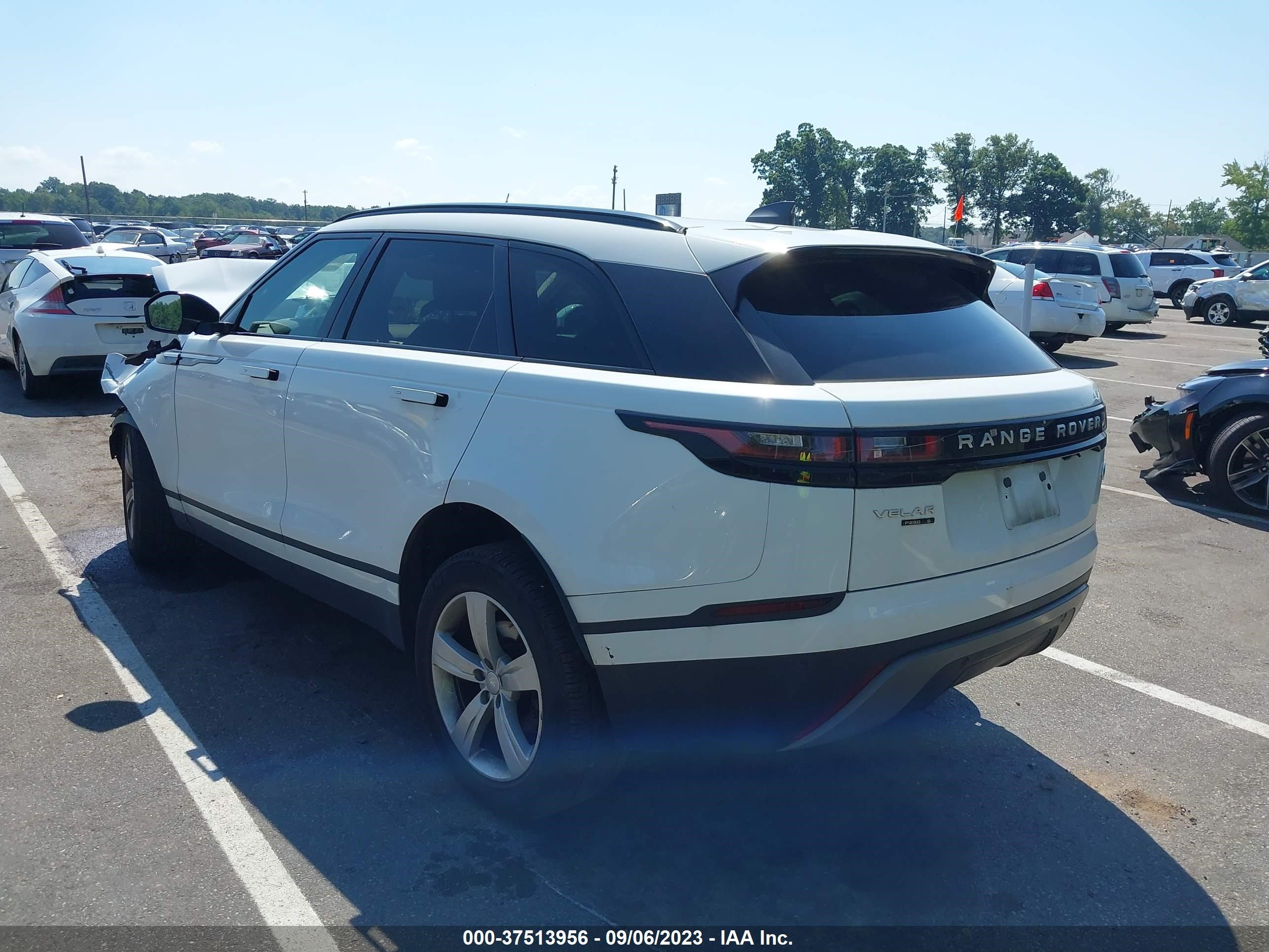 Photo 2 VIN: SALYB2RX6JA777697 - LAND ROVER RANGE ROVER VELAR 