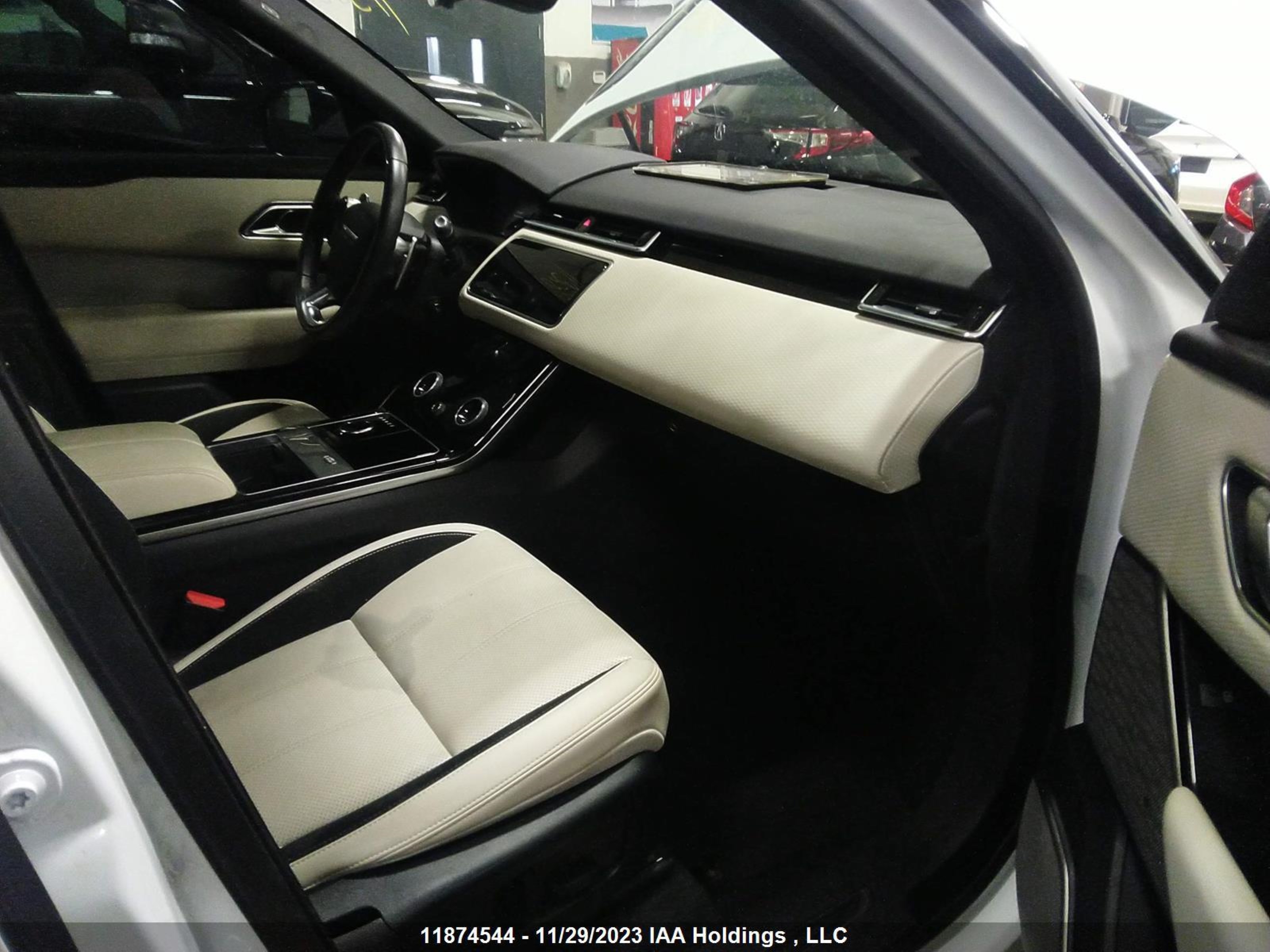 Photo 4 VIN: SALYL2EN0KA790982 - LAND ROVER RANGE ROVER VELAR 