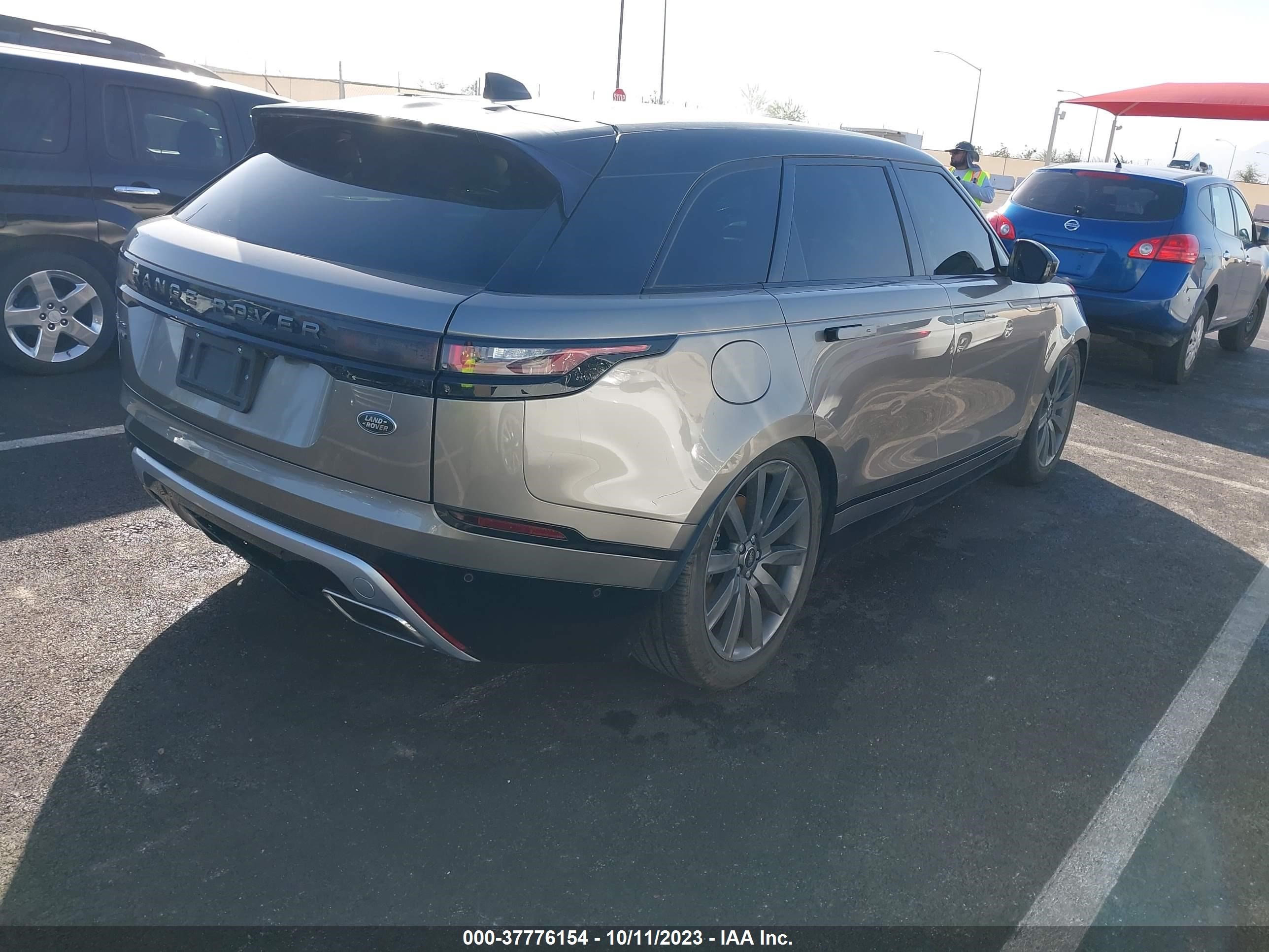 Photo 3 VIN: SALYL2RV6JA707600 - LAND ROVER RANGE ROVER VELAR 