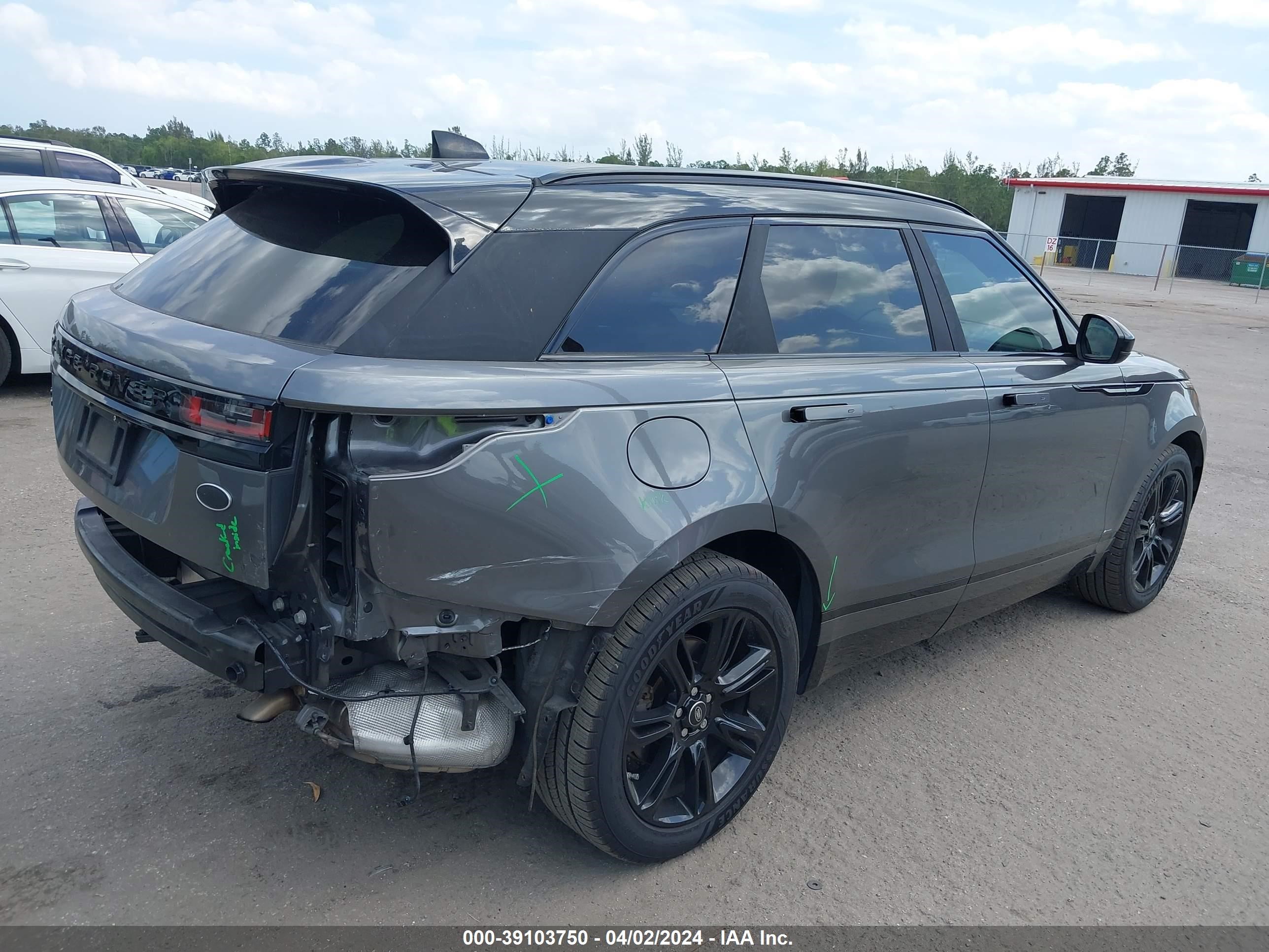 Photo 3 VIN: SALYL2RX3JA738904 - LAND ROVER RANGE ROVER VELAR 