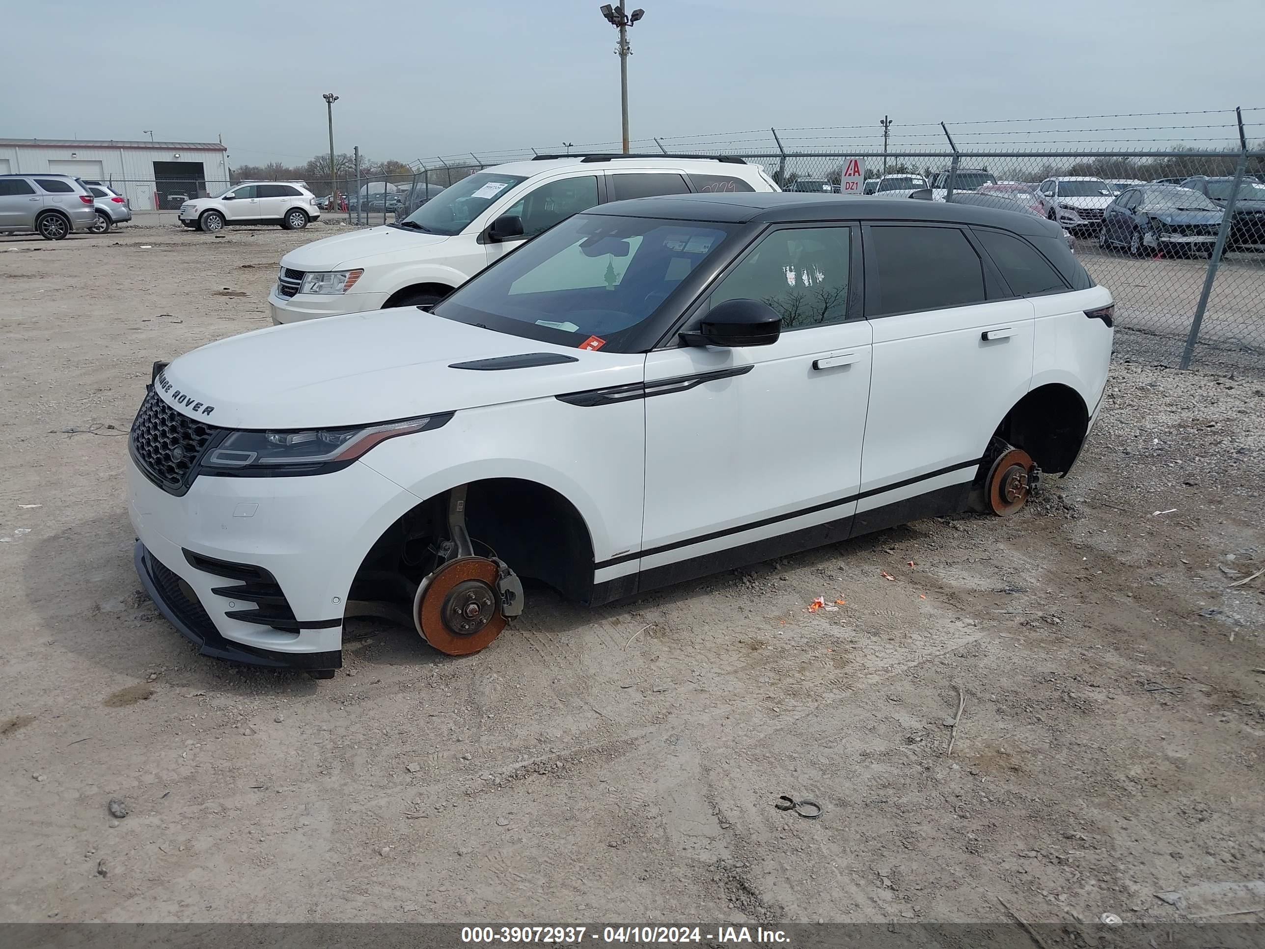 Photo 1 VIN: SALYM2RN9JA734836 - LAND ROVER RANGE ROVER VELAR 