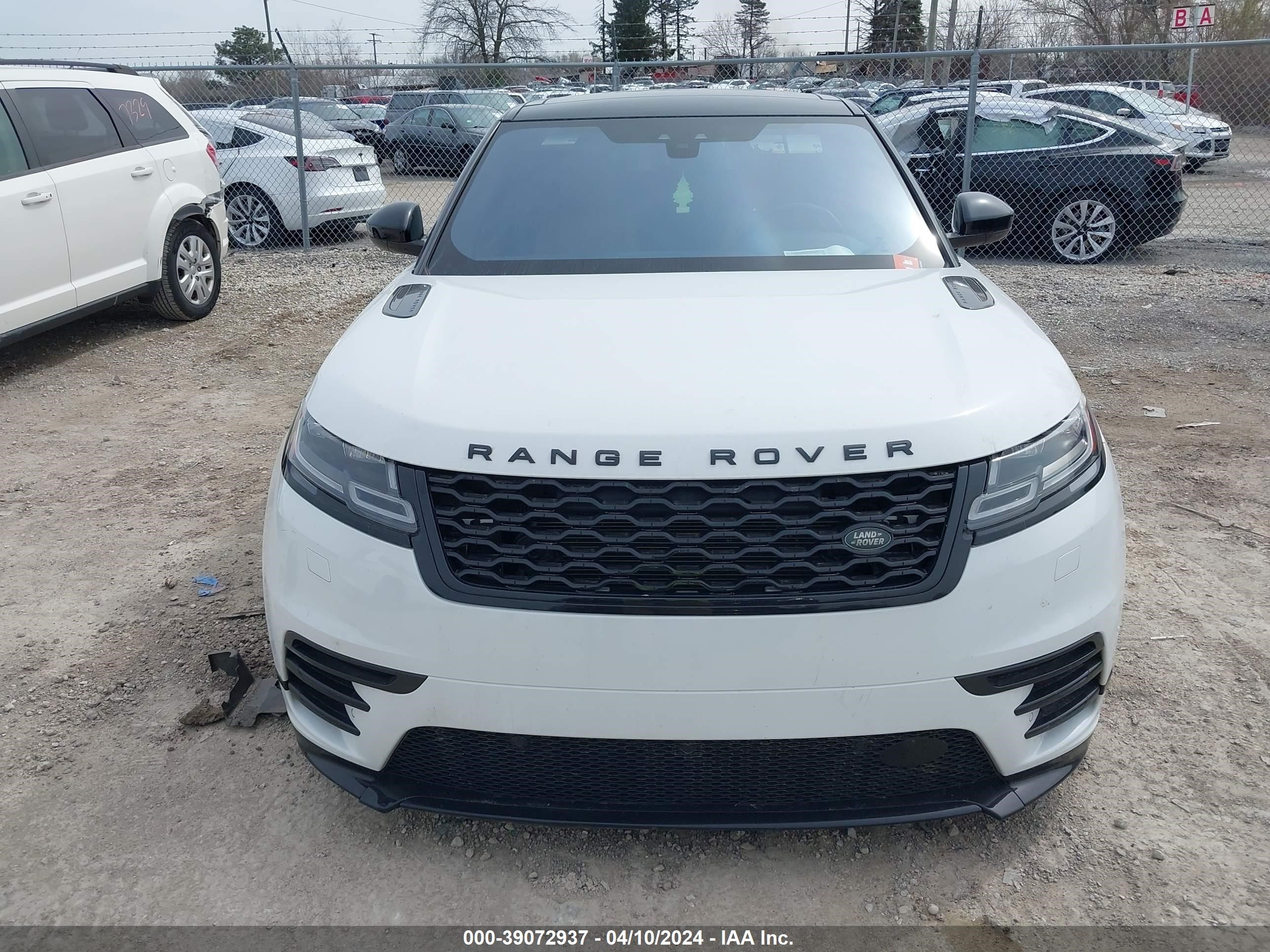 Photo 11 VIN: SALYM2RN9JA734836 - LAND ROVER RANGE ROVER VELAR 