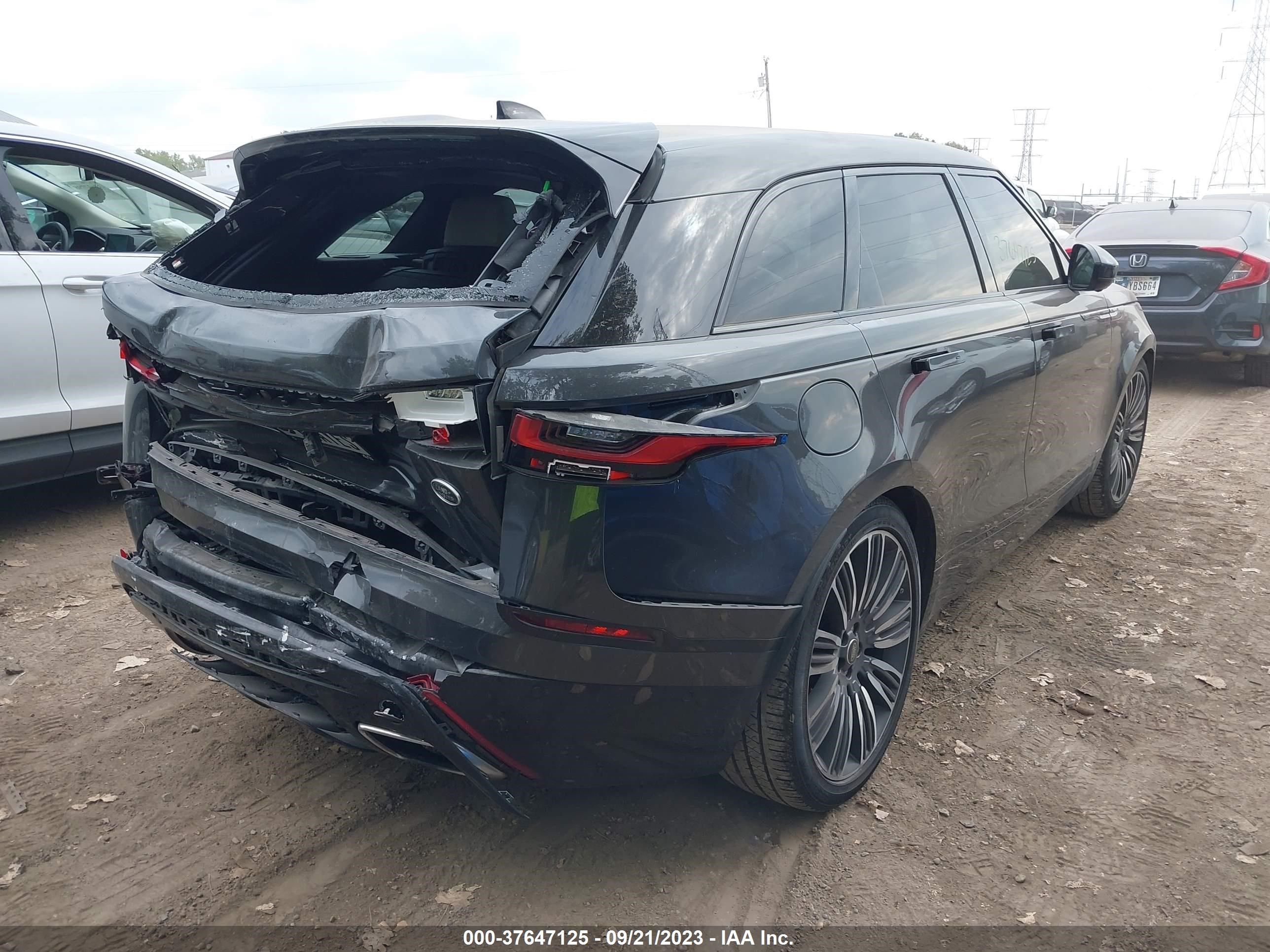 Photo 3 VIN: SALYM2RVXJA753864 - LAND ROVER RANGE ROVER VELAR 