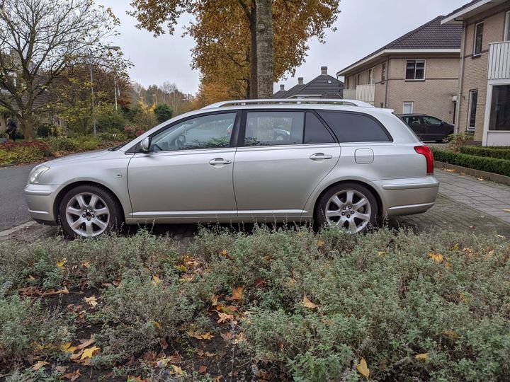 Photo 1 VIN: SB1EJ56L30E070049 - TOYOTA AVENSIS WAGON 